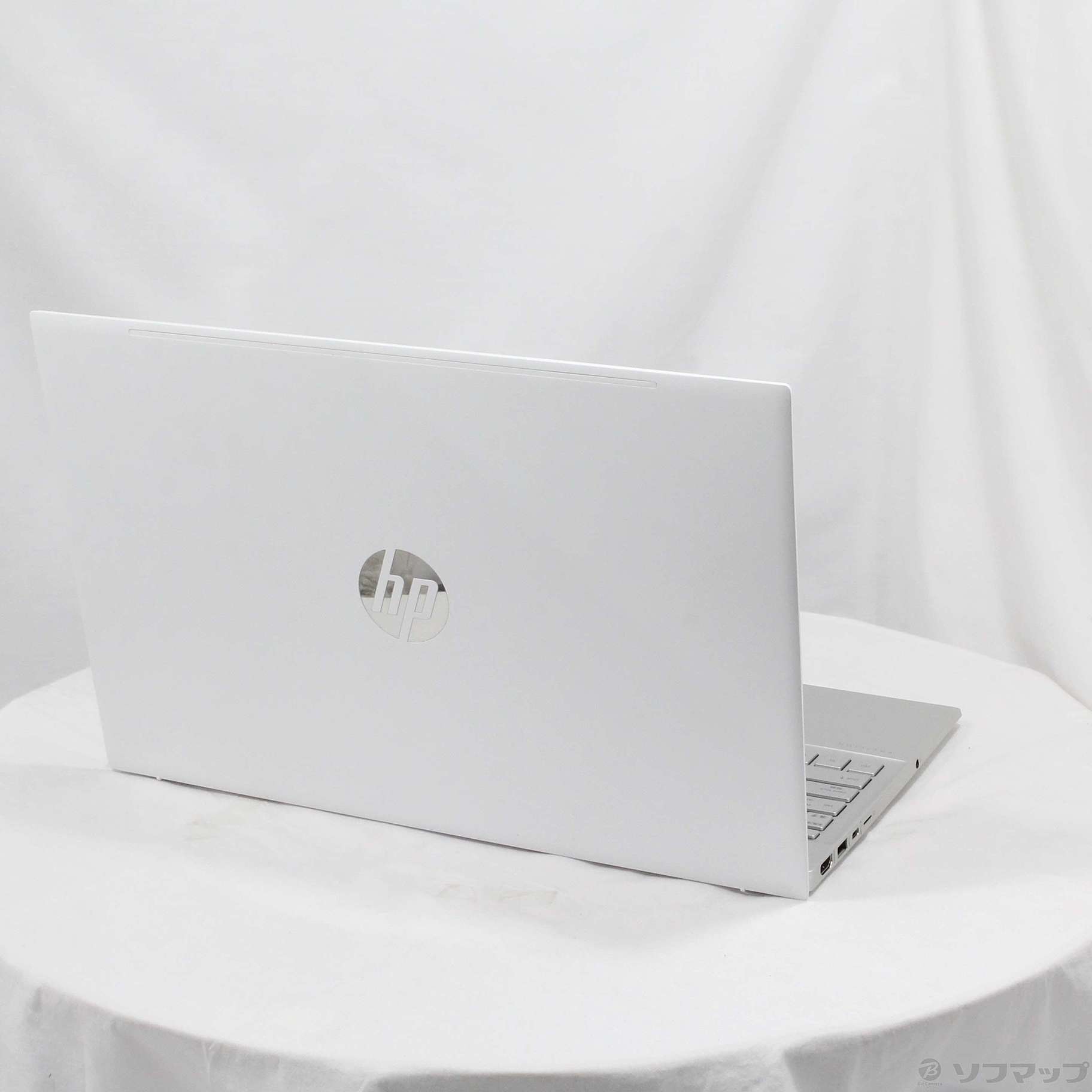 hp Pavilion 15-cc044tu 天板薄いベージュ＆中シルバー - メルカリ