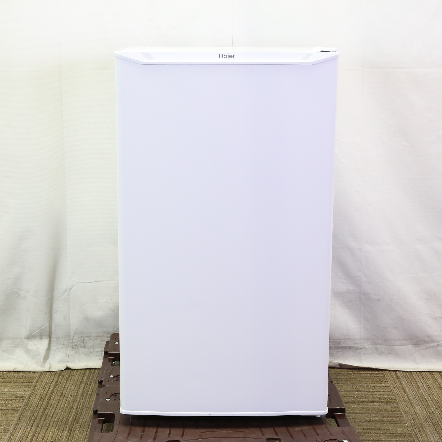 中古】〔展示品〕 前開き式冷凍庫 ハイアール ホワイト JF-NU60A ［60L 