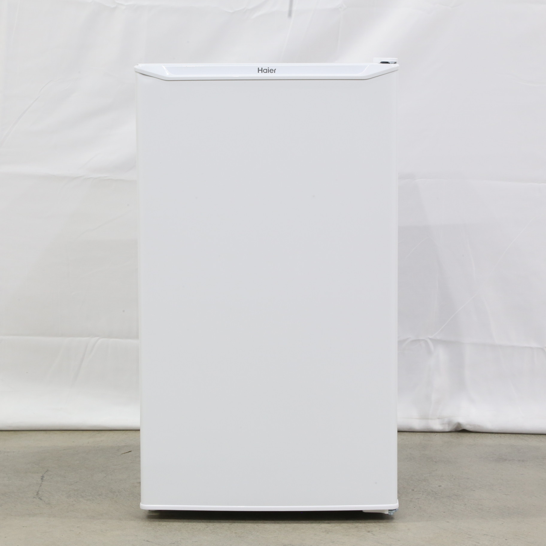 〔展示品〕 前開き式冷凍庫 ハイアール ホワイト JF-NU60A ［60L ／1ドア ／右開きタイプ］