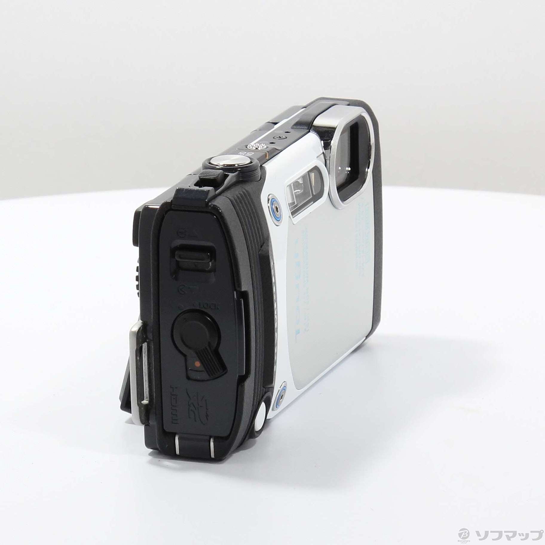 OLYMPUS TG870 ホワイトカメラ - コンパクトデジタルカメラ