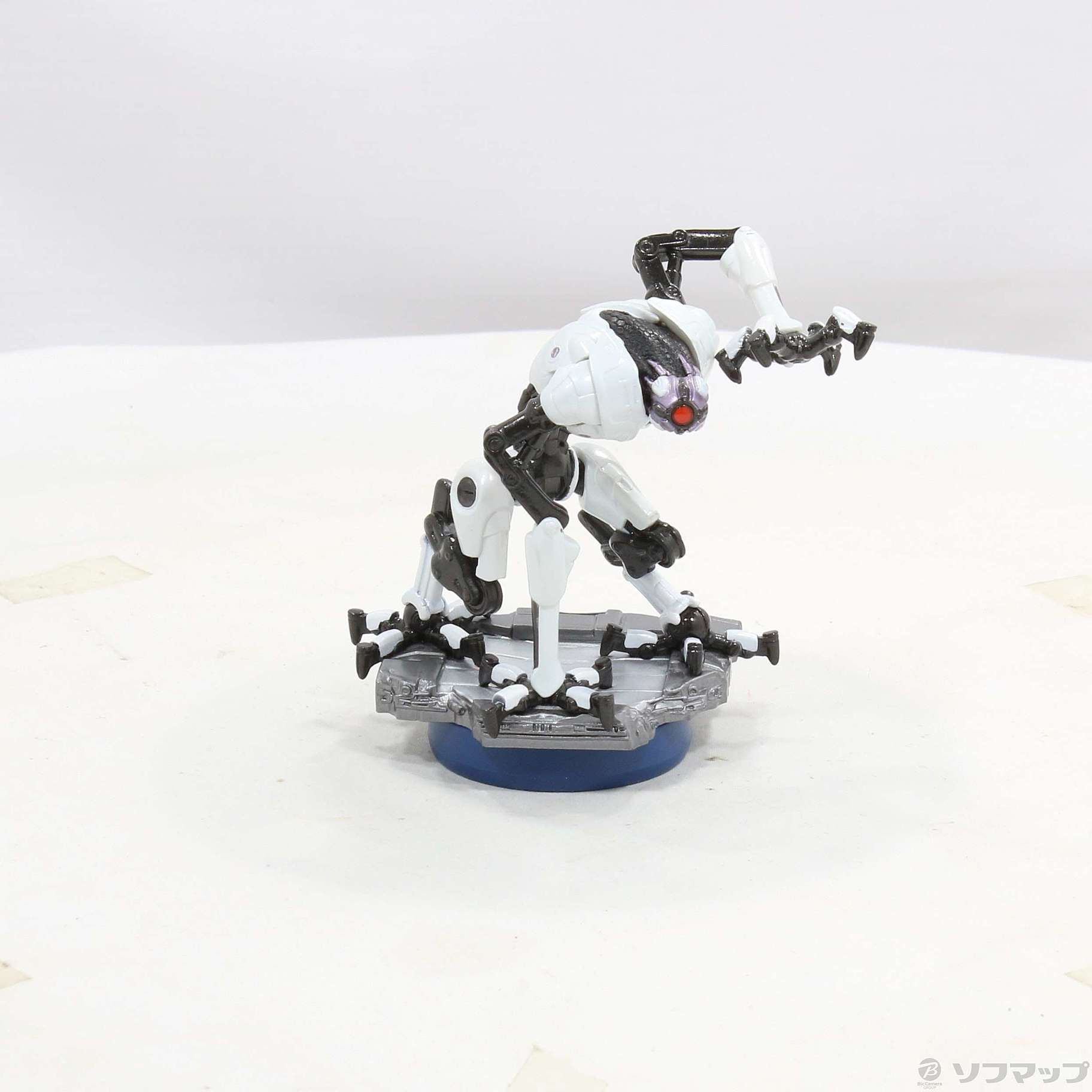 中古】amiibo E.M.M.I. メトロイド ドレッド (メトロイド 中古】amiibo E.M.M.I. メトロイド ドレッド (メトロイド