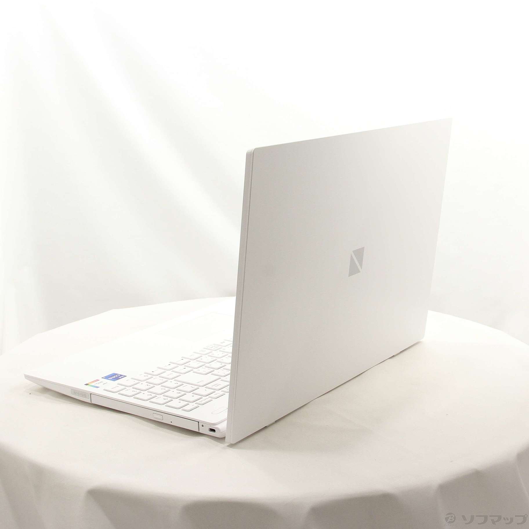 ソフマップ 〔中古品〕 LAVIE N15 PC-N1570GAW-J パールホワイト 〔NEC