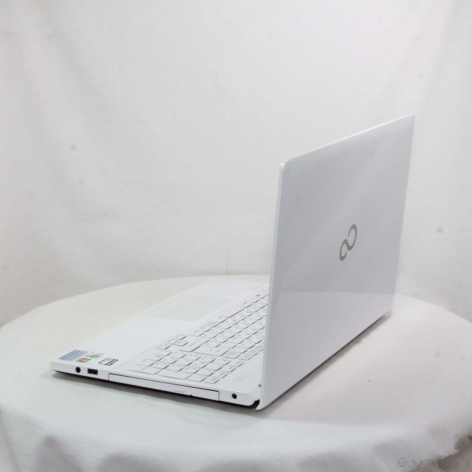 中古】格安安心パソコン LIFEBOOK AH30／B1 FMVA30B1W アーバン