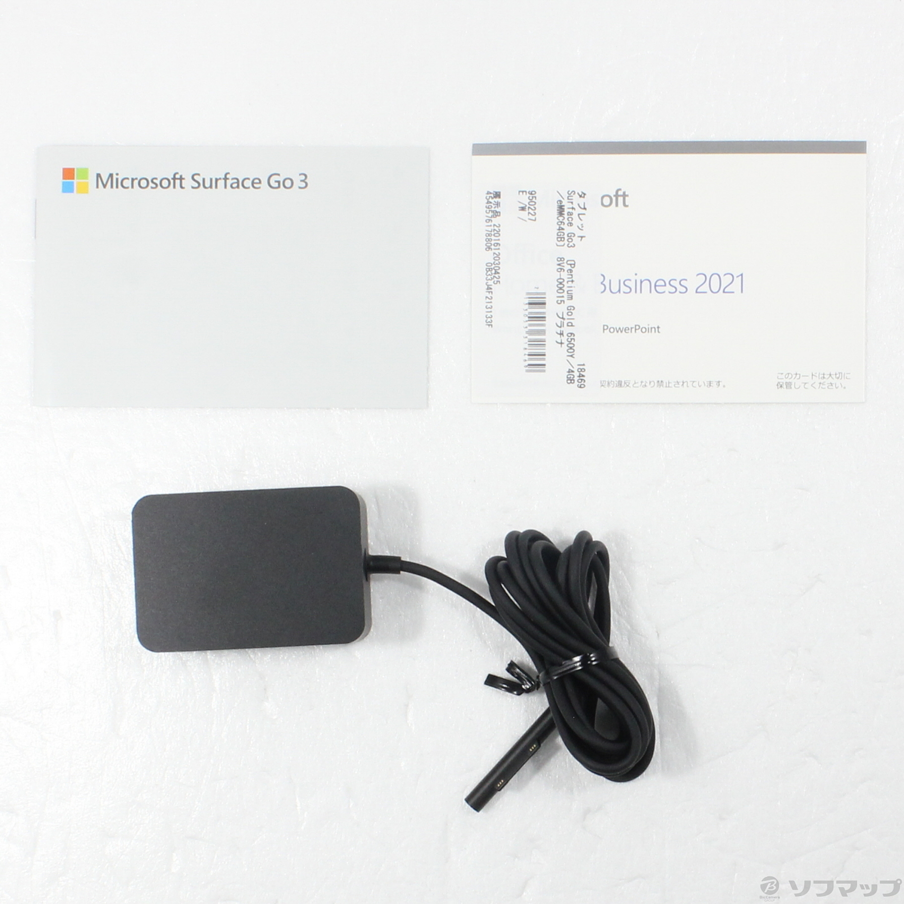 〔展示品〕 Surface Go3 〔Pentium Gol／4GB／eMMC64GB〕 8V6-00015 プラチナ
