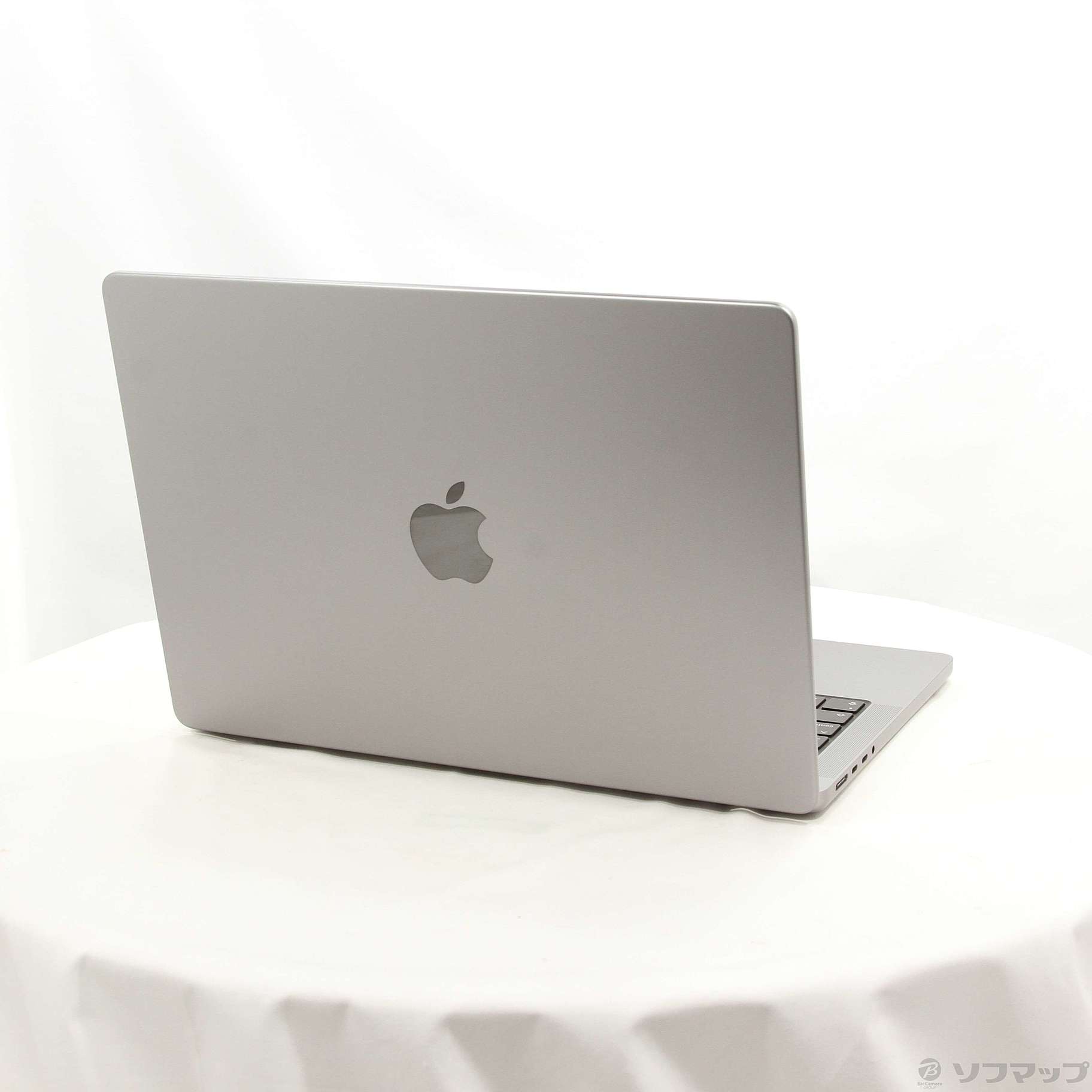 中古】MacBook Pro 14.2-inch Late 2021 MKGP3J／A Apple M1 Pro 8コア