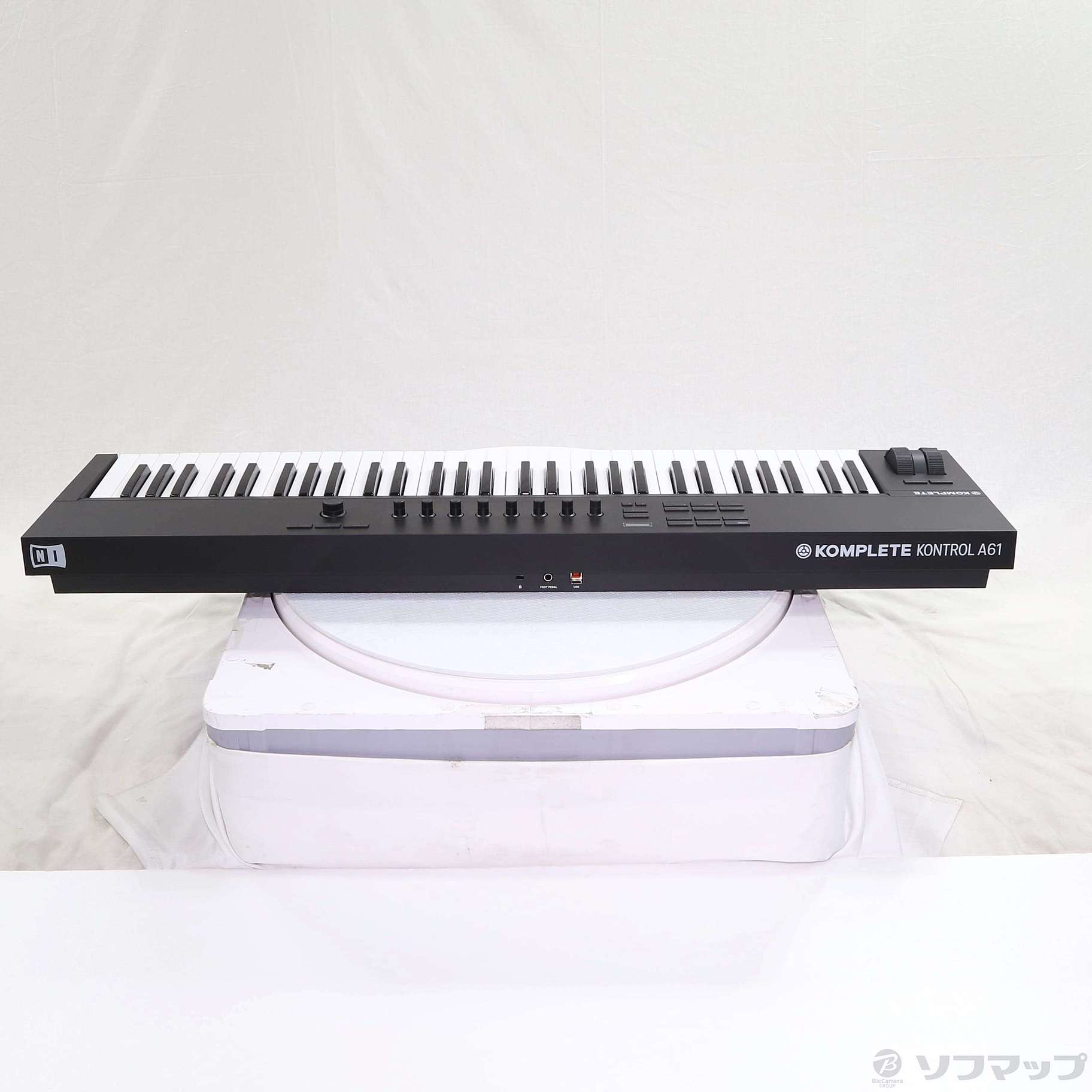 【中古】KOMPLETE KONTROL A61 中古】 NATIVE INSTRUMENTS / KOMPLETE KONTROL A61 【渋谷店