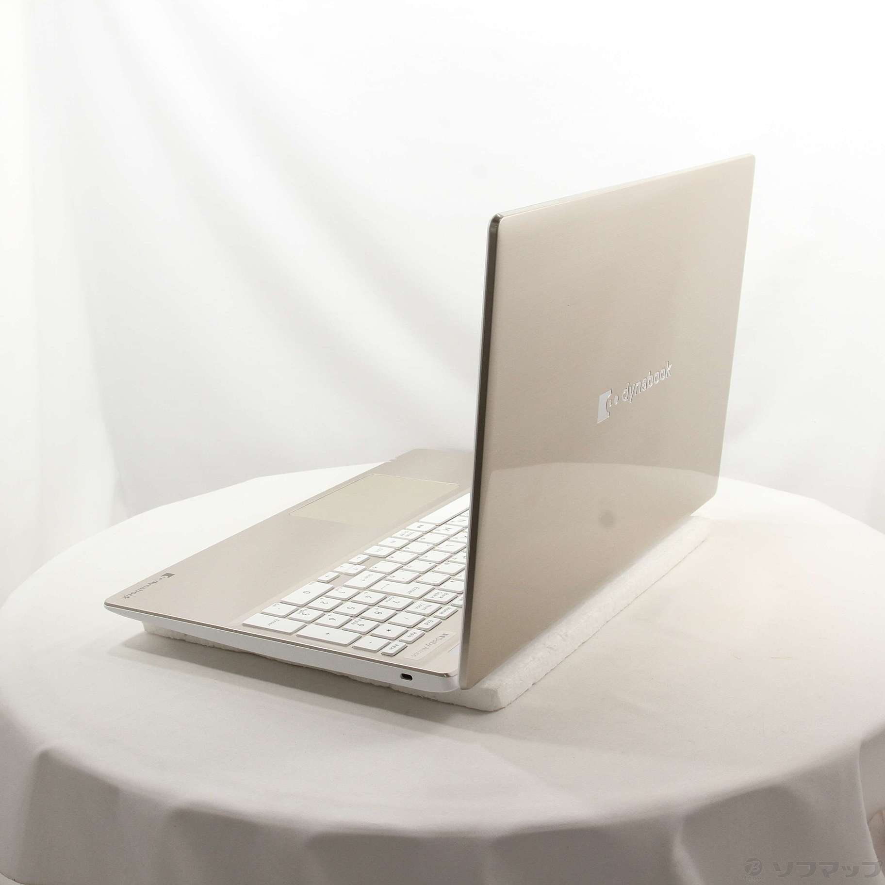 ☆dynabook　ノートPC C6/W　P2C6WBEG　サテンゴールド ノートパソコン dynabook C6 サテンゴールド P2C6XBEG ［15.6型