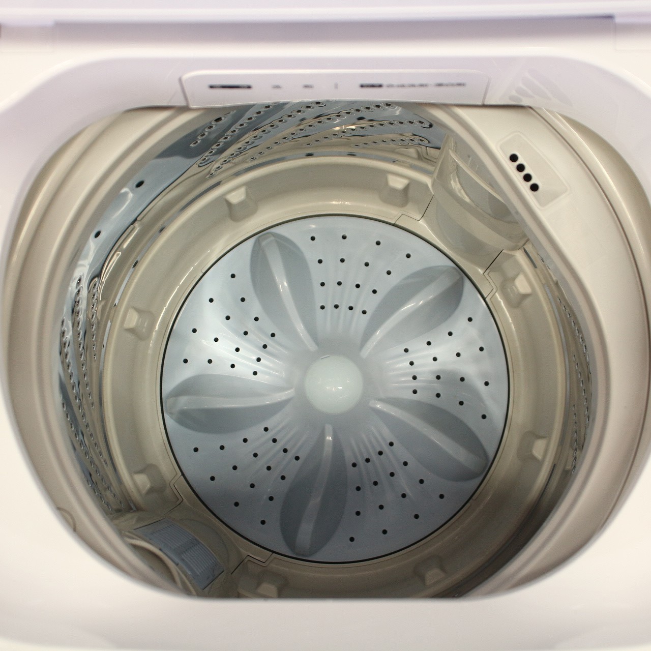 中古】〔展示品〕 全自動洗濯機 ホワイト HW-T45F ［洗濯4.5kg ／簡易 