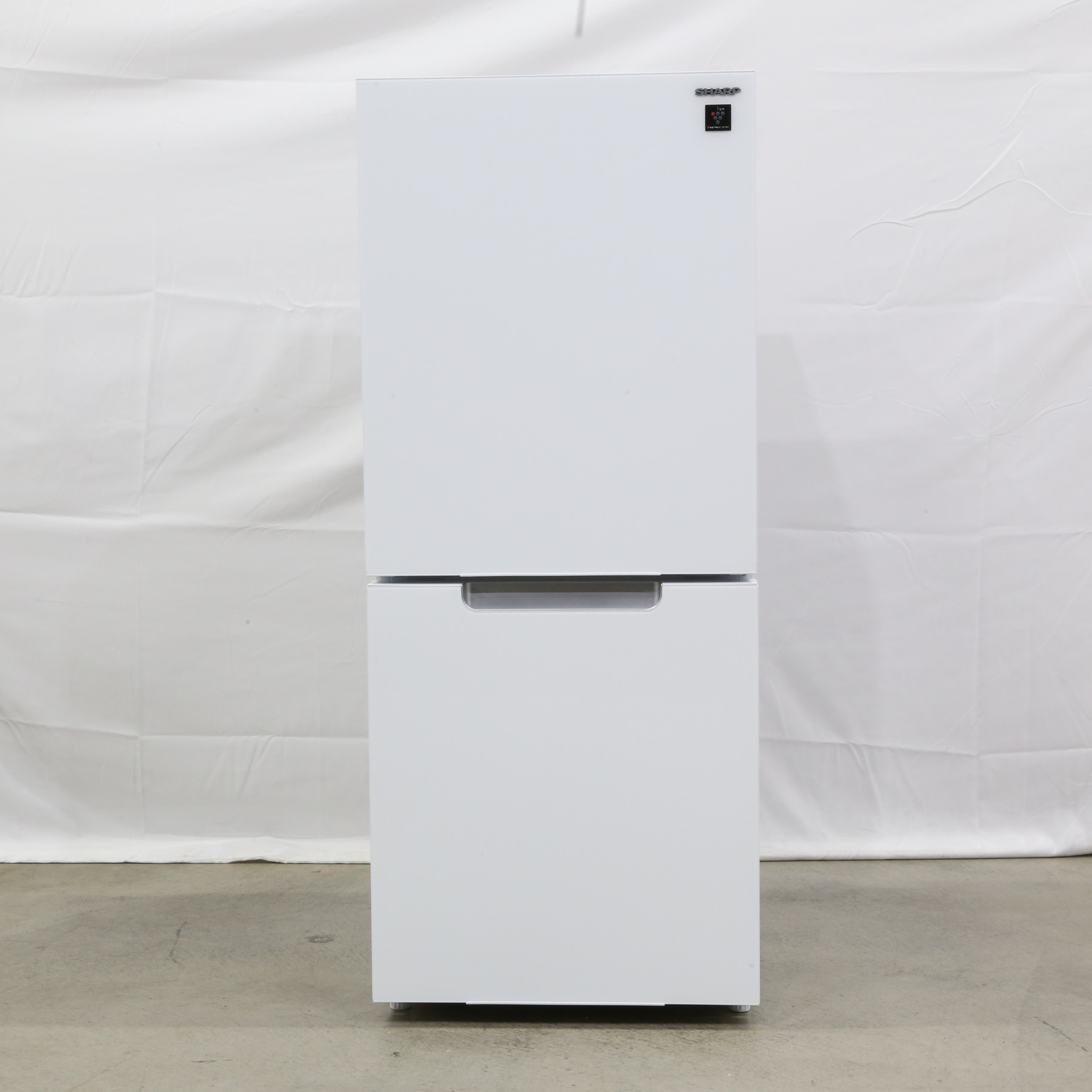 〔展示品〕 冷蔵庫 ピュアホワイト SJ-GD15K-W ［49.5cm ／152L ／2ドア ／右開き／左開き付け替えタイプ ／2023年］