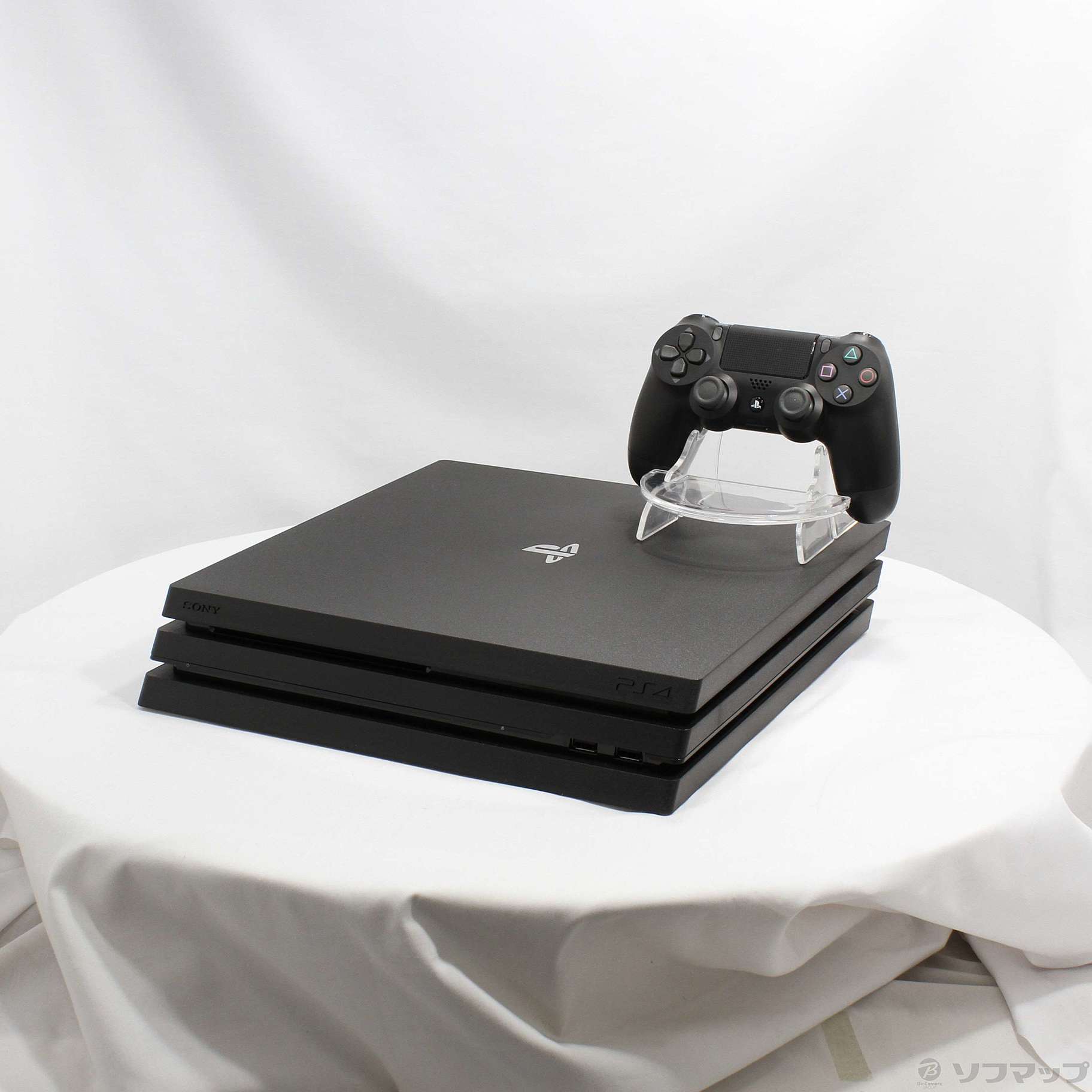 〔中古品〕 PlayStation 4 Pro ジェット・ブラック 1TB CUH-7200BB01
