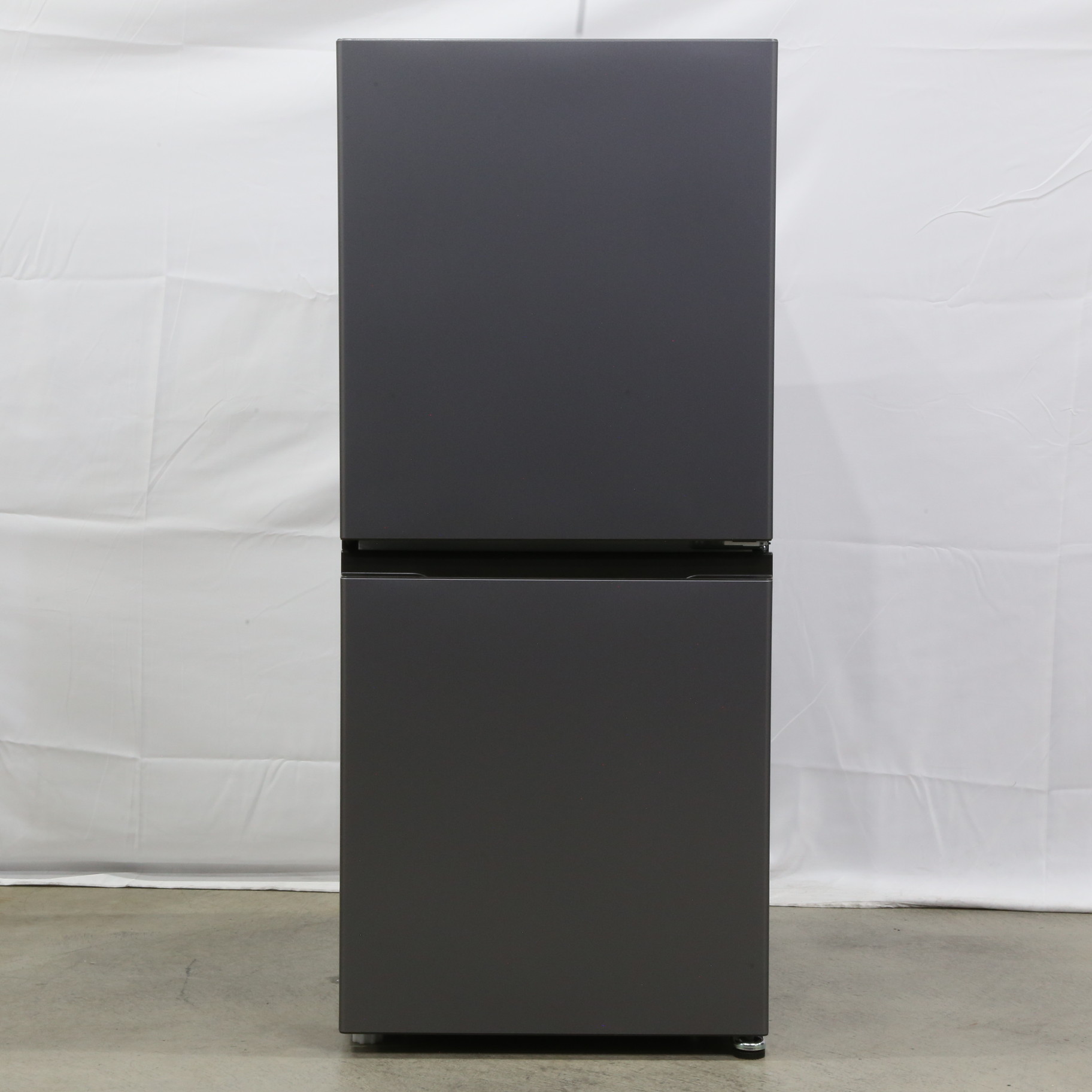 中古】〔展示品〕 冷蔵庫 SIMPLE＋ ダークシルバー AQR-17PBK(DS) ［幅