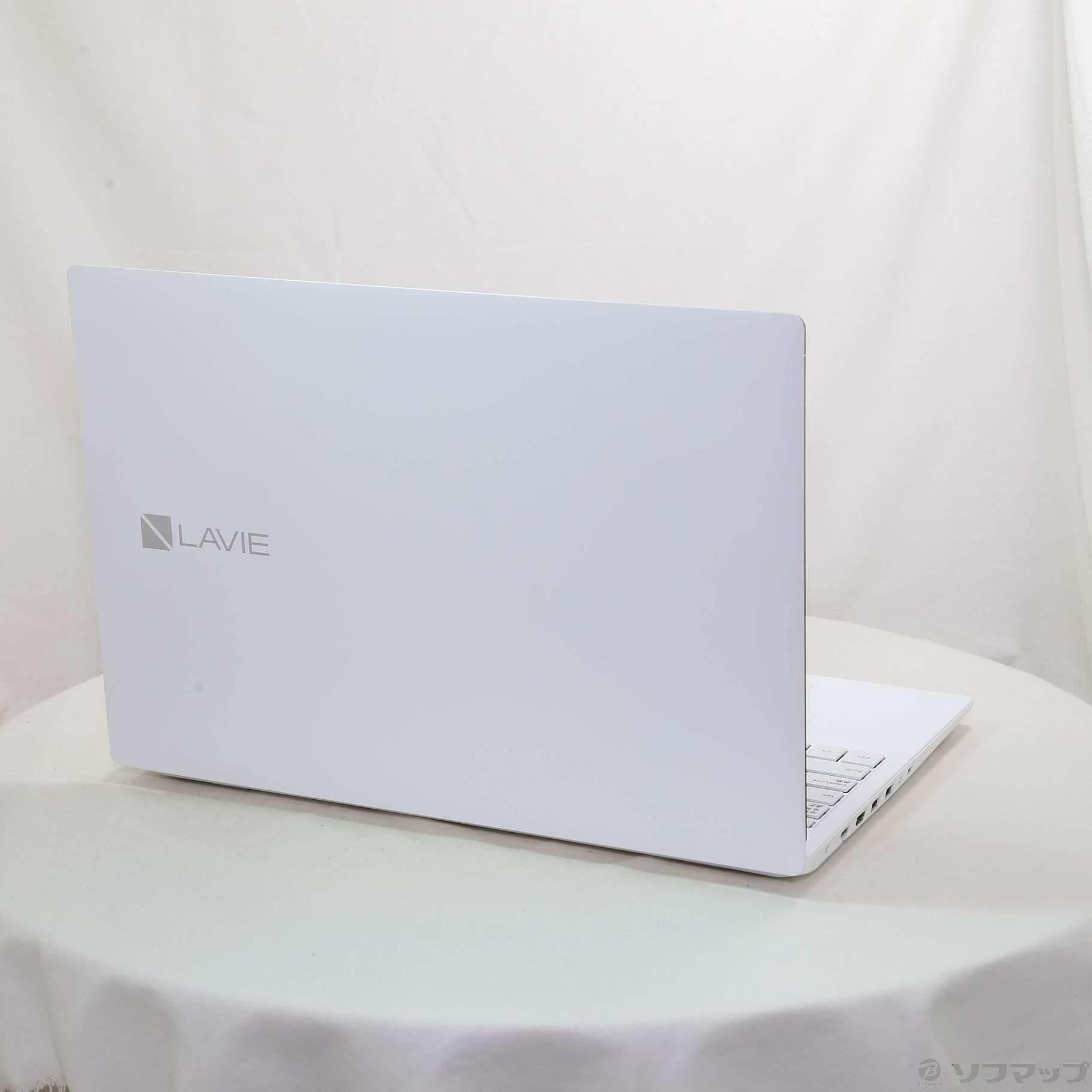 LAVIE Note Standard PC-NS200R2W-S4 カームホワイト 〔Windows 10〕 ［Celeron 4205U  (1.8GHz)／4GB／SSD256GB／15.6インチワイド］