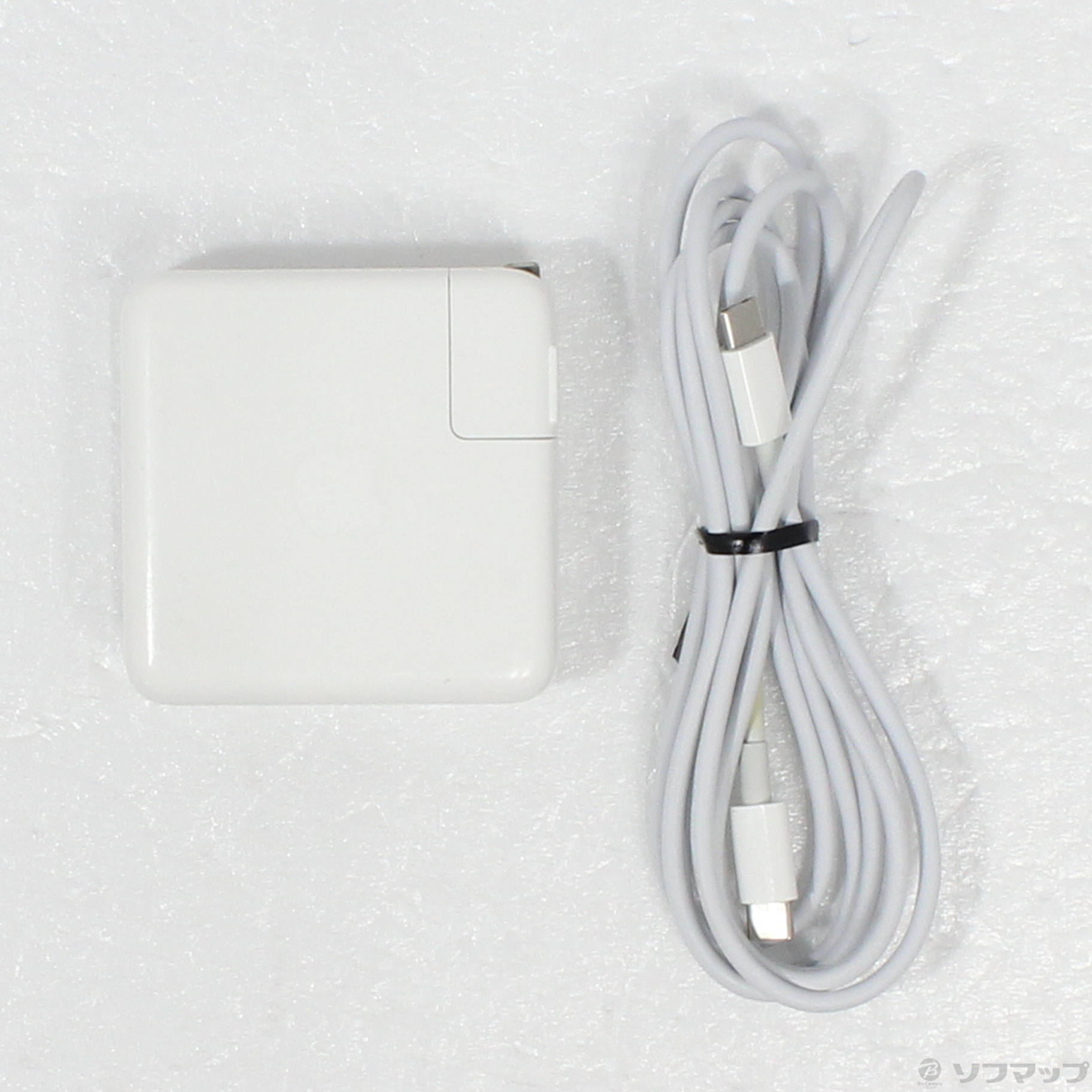 中古】MacBook Pro 13.3-inch Late 2020 MYD92J／A Apple M1 8コア