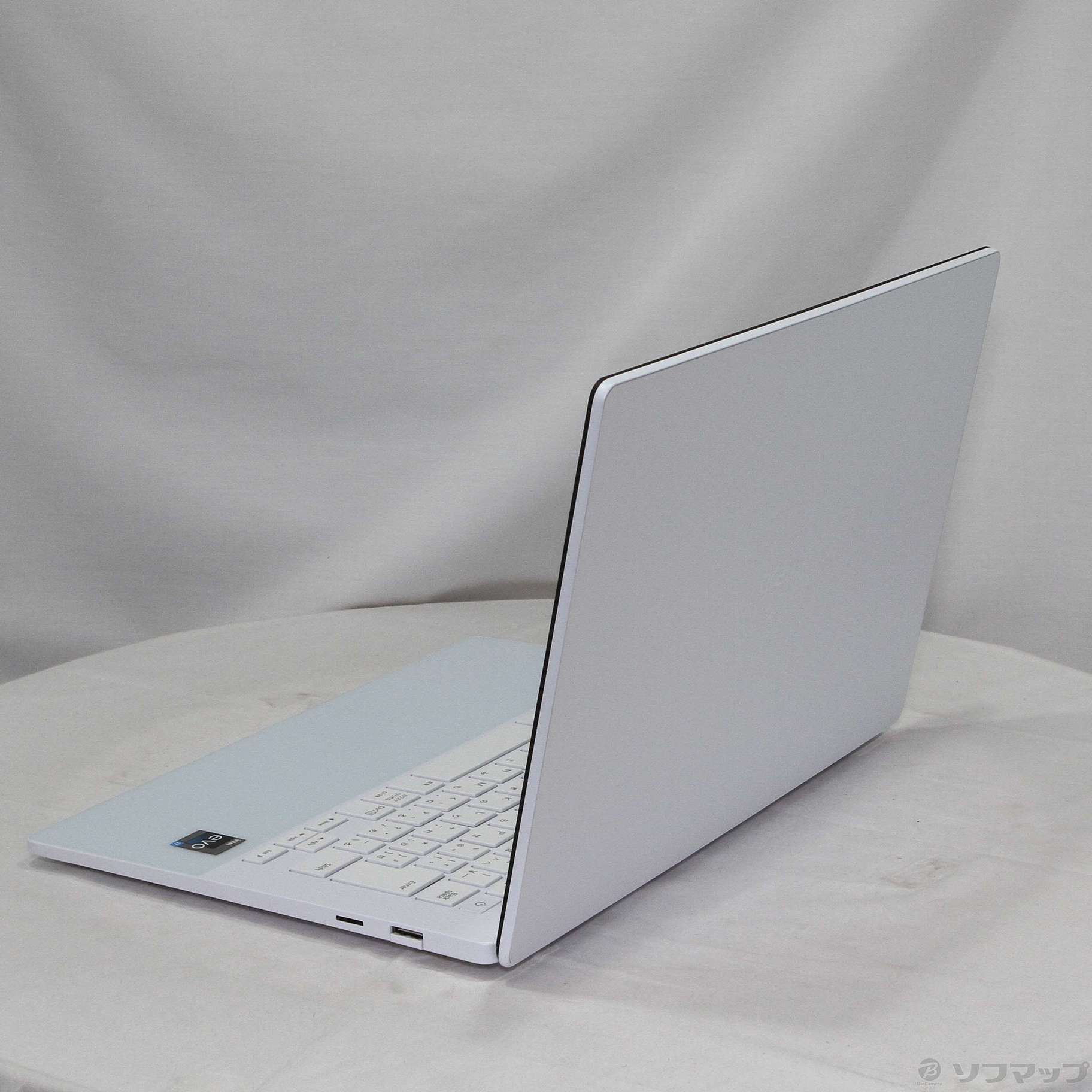 中古】〔展示品〕 LG gram Style 14Z90RS-KA74J1 オーロラホワイト