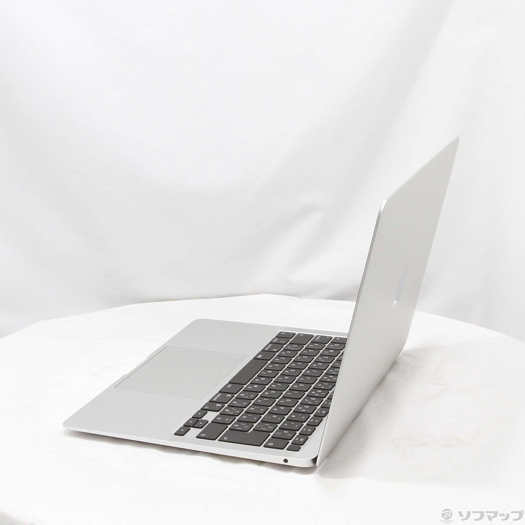 セール対象品 〔展示品〕 MacBook Air 13.3-inch Late 2020 MGN93J／A Apple M1  8コアCPU_7コアGPU 8GB SSD256GB シルバー 〔13.6 Ventura〕