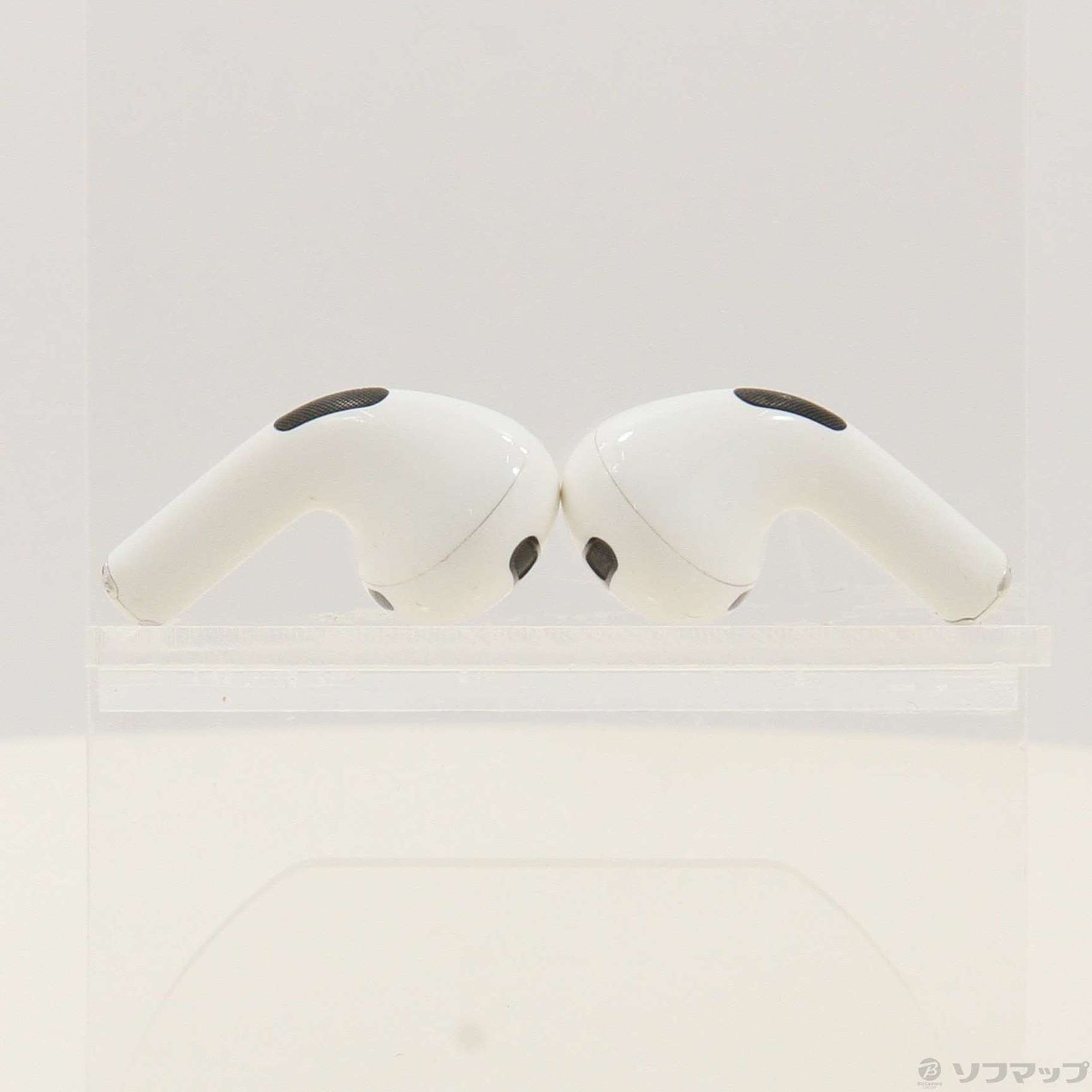 中古】AirPods Pro 第1世代 MagSafe対応 MLWK3J／A ノイズあり