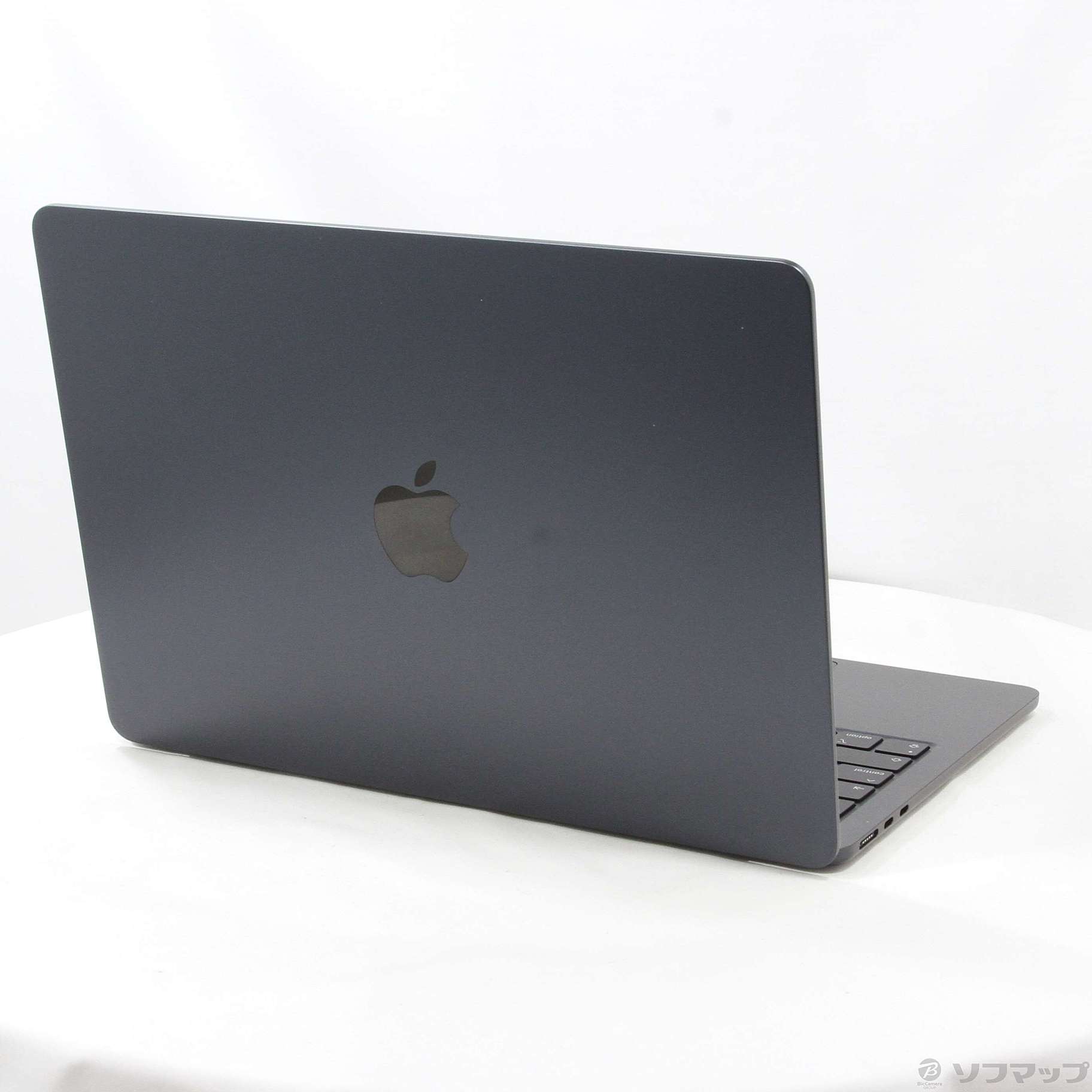 美品☆Apple MacBookAir Mid2022 MLY33J/AラリちゃんPC ...