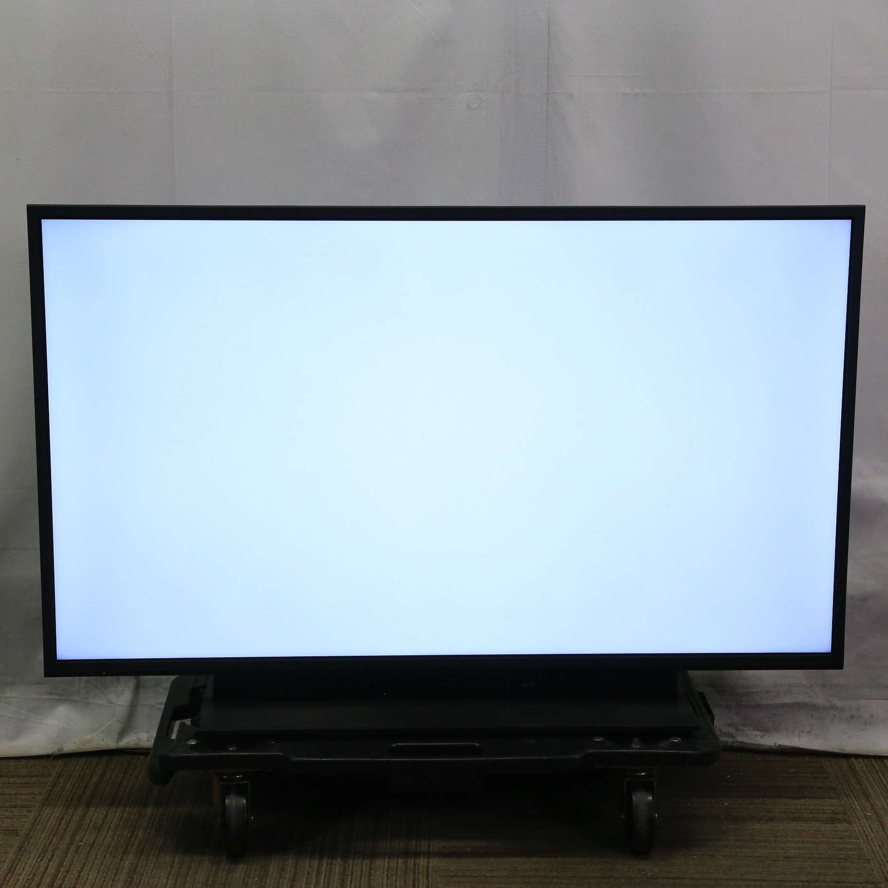中古】〔展示品〕 液晶テレビ VIERA(ビエラ) TH-43MR770 ［43V型