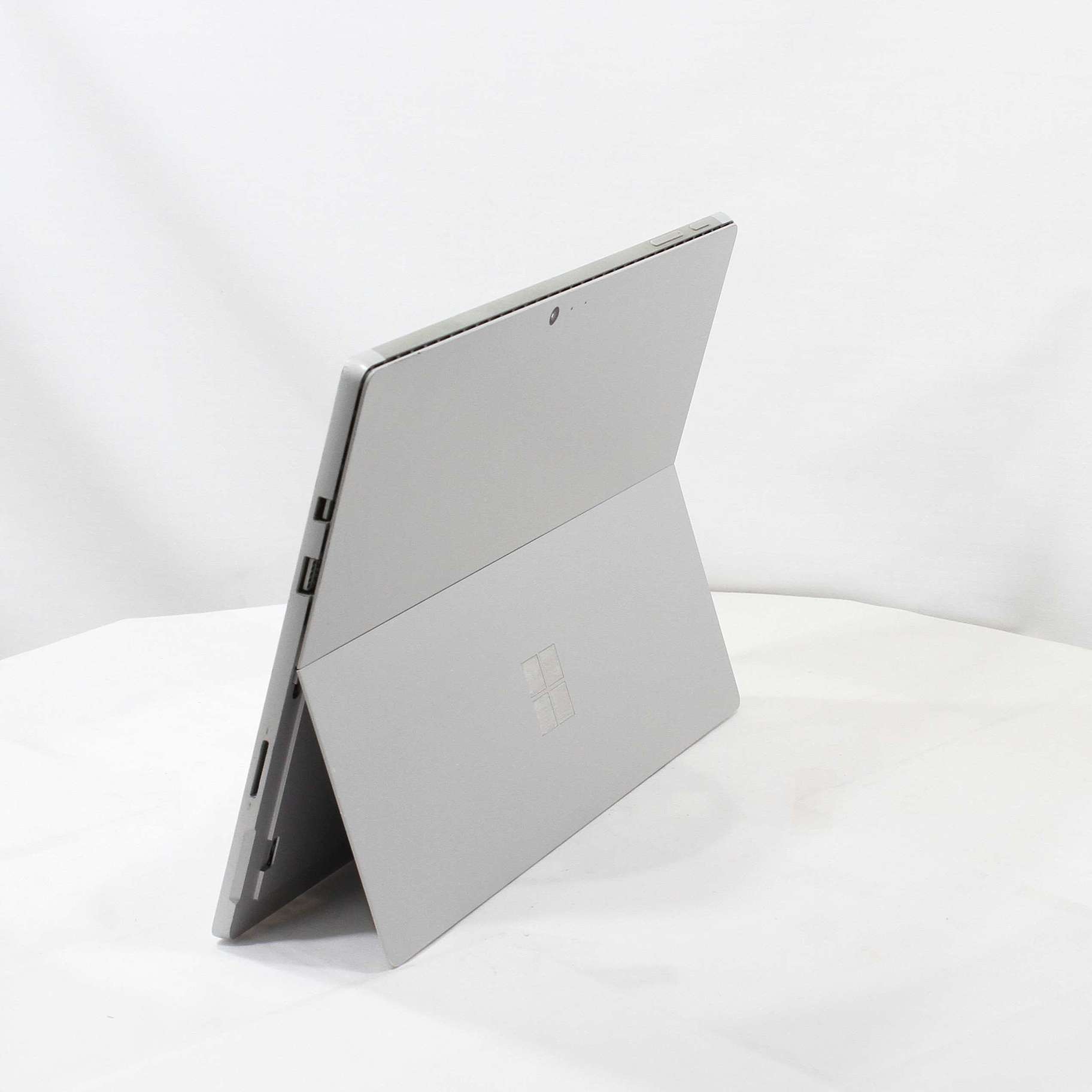 中古】Surface Pro (2017) 〔Core i5／8GB／SSD256GB〕 FJX-00014
