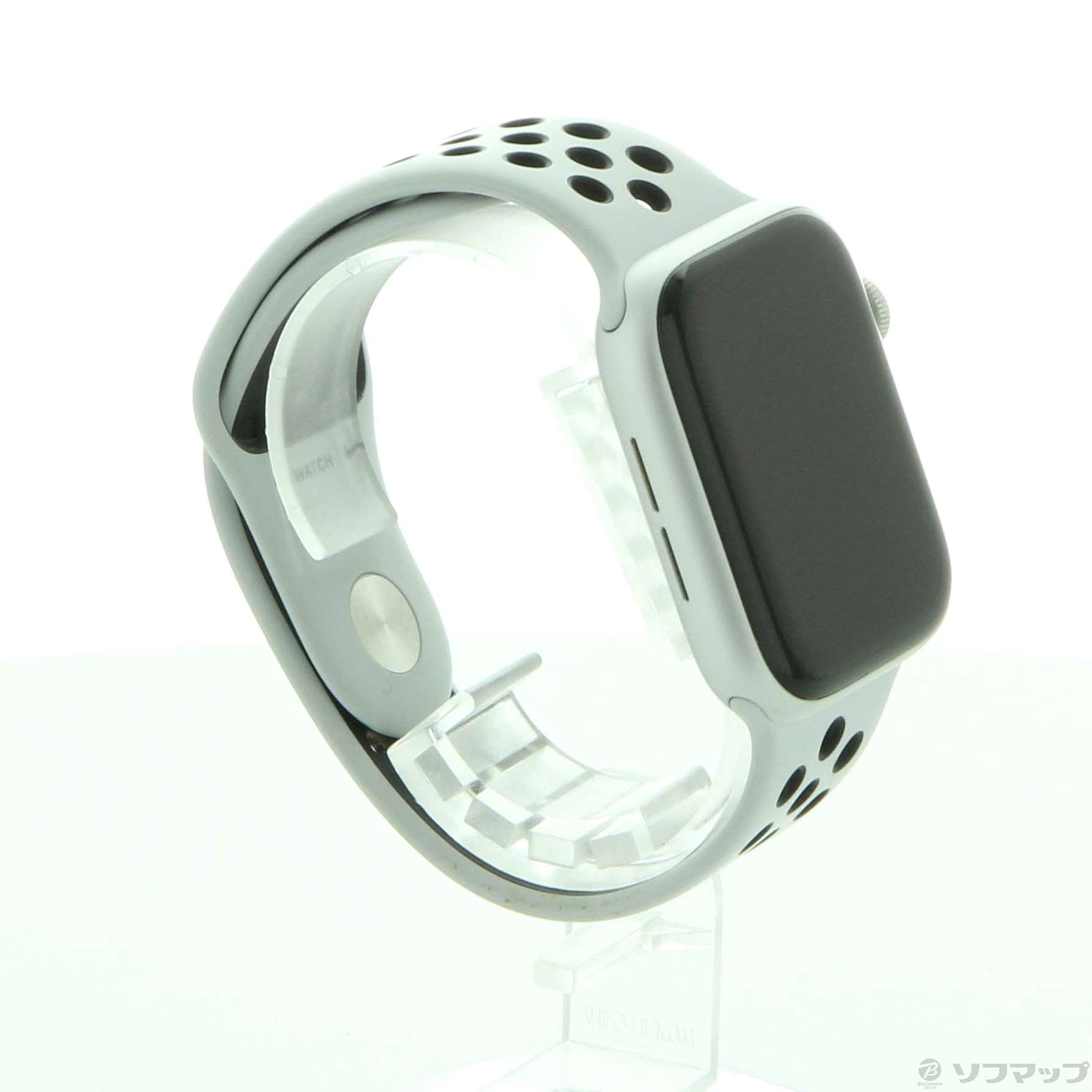 〔中古品〕 Apple Watch Series 4 Nike+ GPS 44mm シルバーアルミニウムケース  ピュアプラチナム／ブラックNikeスポーツバンド