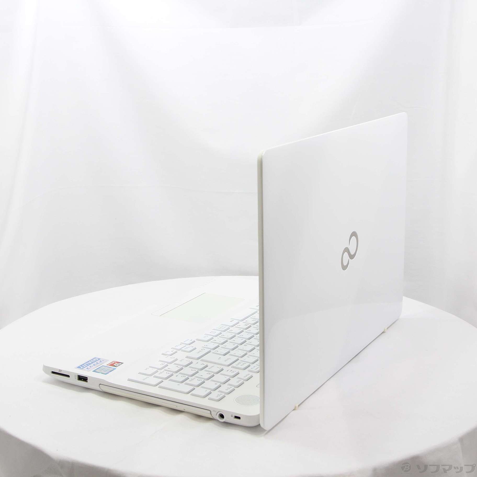 Fujitsu LIFEBOOK AH50/C2 ホワイト 中古】LIFEBOOK AH50／C2 FMVA50C2WP プレミアムホワイト