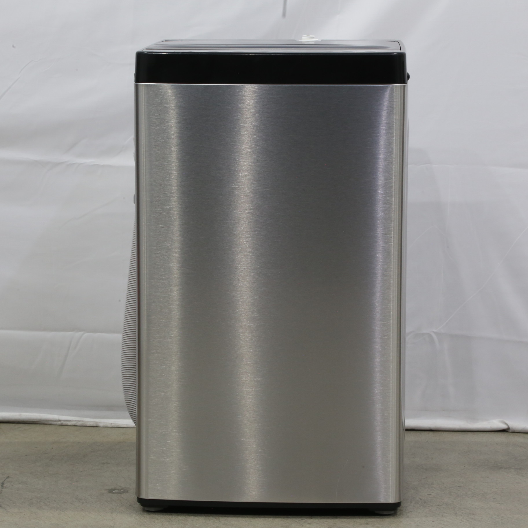 〔展示品〕 全自動洗濯機 URBAN CAFE SERIES(アーバンカフェシリーズ) ステンレスブラック JW-XP2C55F-XK  ［洗濯5.5kg ／簡易乾燥(送風機能) ／上開き］