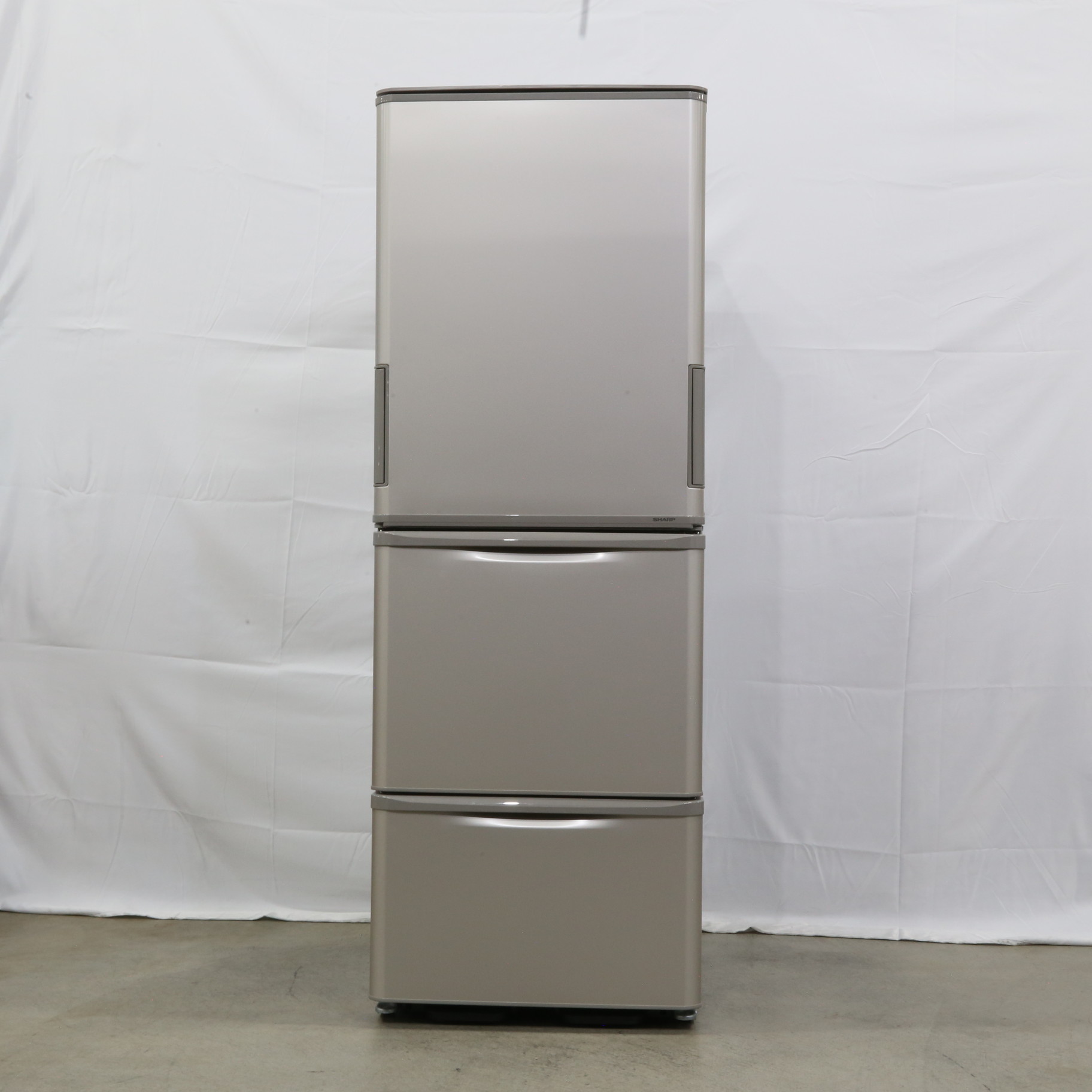 ジモティ特別価格】シャープ/SHARP 冷蔵庫 SJ-W352E-S 2019年製 350L