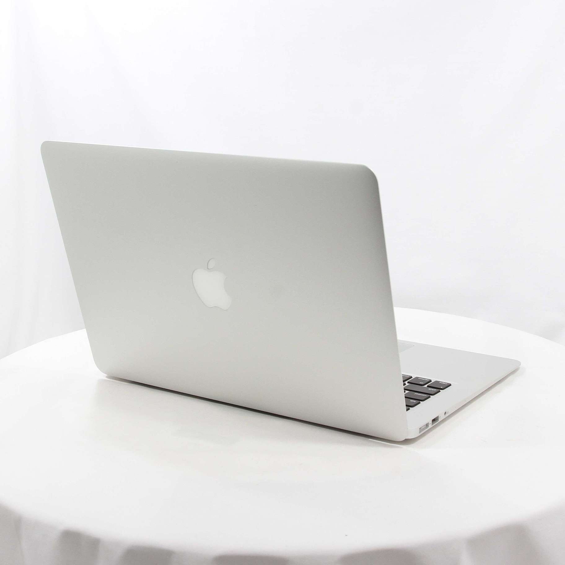 中古】MacBook Air 13.3-inch Mid 2017 MQD32J／A Core_i5 1.8GHz 8GB
