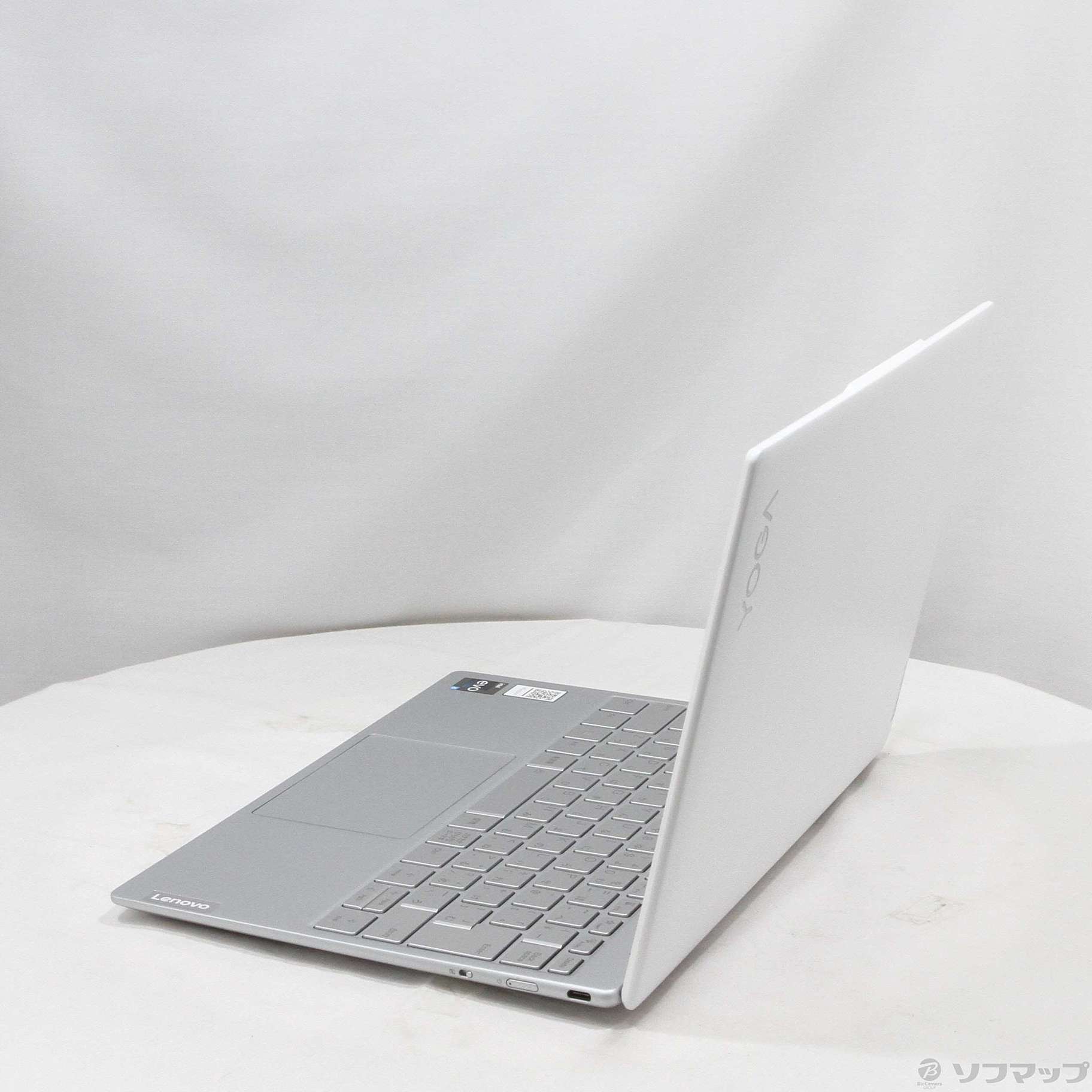 中古】〔展示品〕 Yoga Slim 770i Carbon 82U90073JP ムーンホワイト 