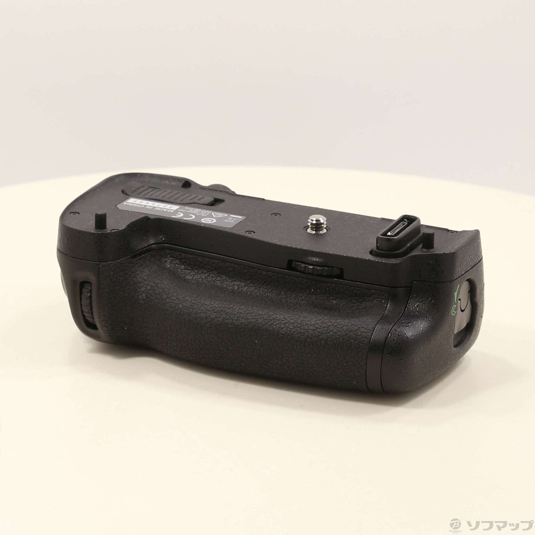 中古】セール対象品 MB-D16 (Nikon D750用バッテリーパック