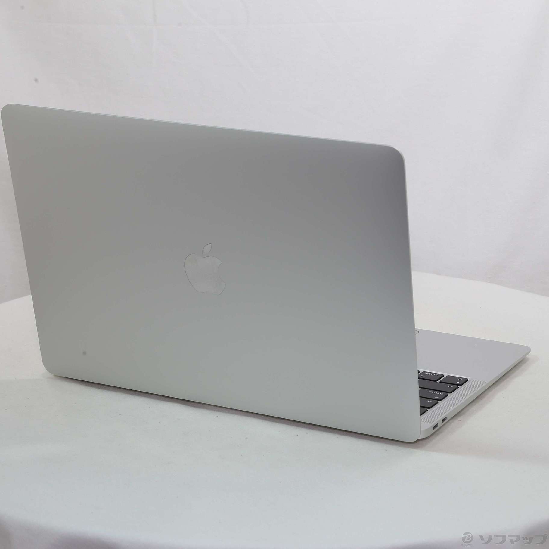 値下げ極美品！値下げMacBook Air 2020 シルバー MGN93J/A 大幅値下げ！極美品！MacBook Air 2020 シルバー MGN93J/A - メルカリ