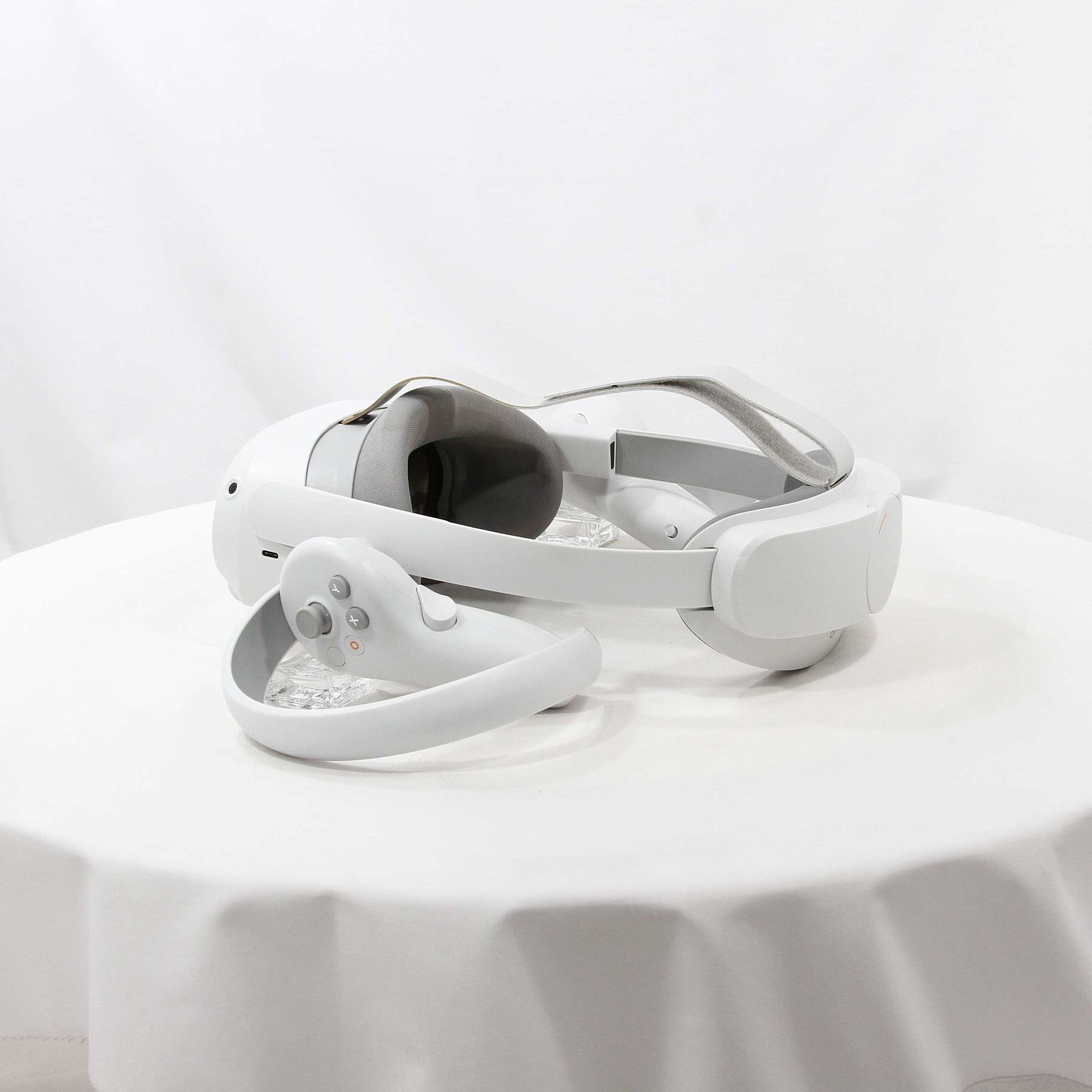 PICO4 128gb 【美品】 PICO4 オールインワン型 VRヘッドセット 128GB A8110A8120