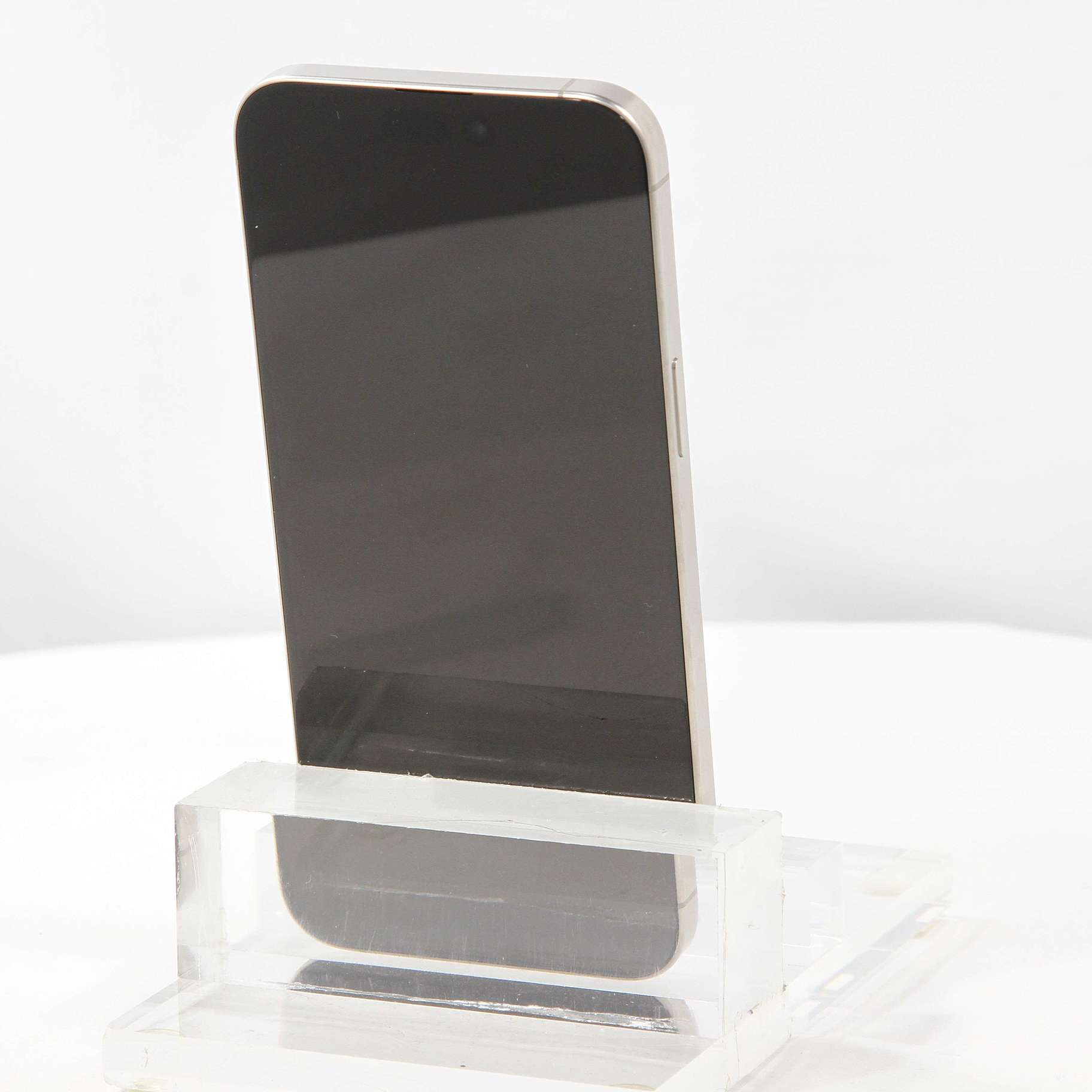 中古】iPhone15 Pro Max 1TB ナチュラルチタニウム MU713J／A SIM 