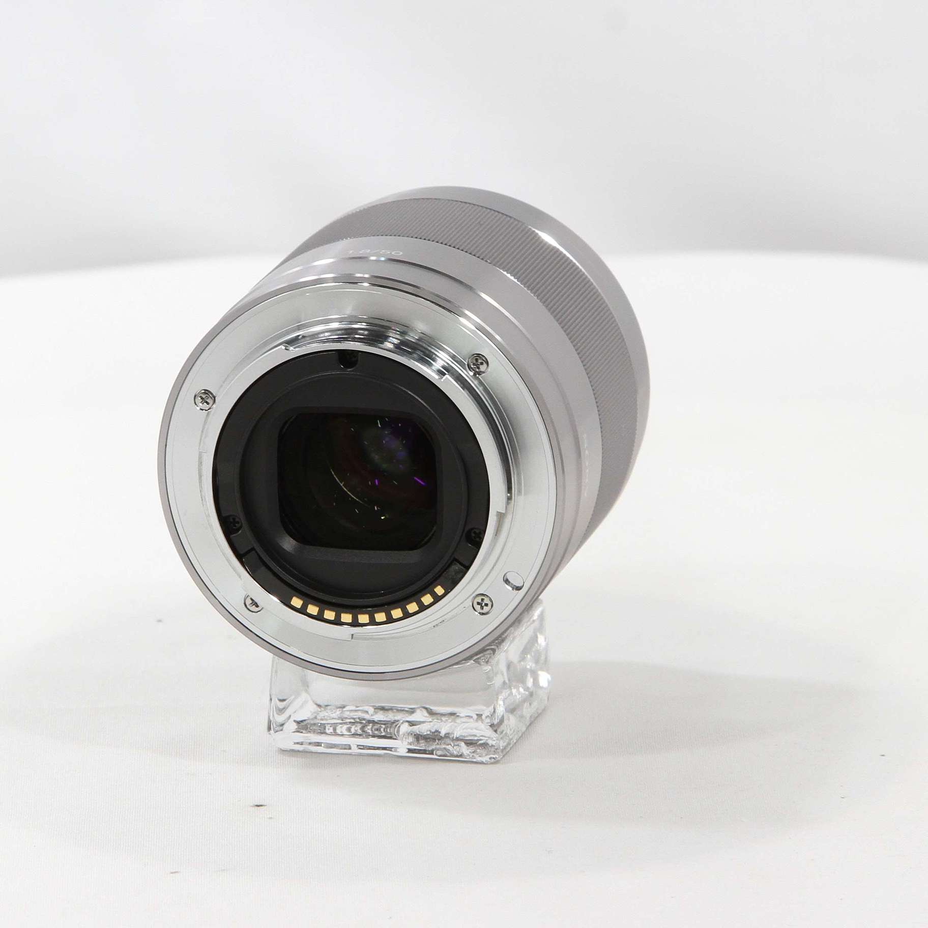 中古】E 50mm F1.8 OSS SEL50F18 Eレンズ／シルバー [2133055664625] - リコレ！|ビックカメラグループ  ソフマップの中古通販サイト