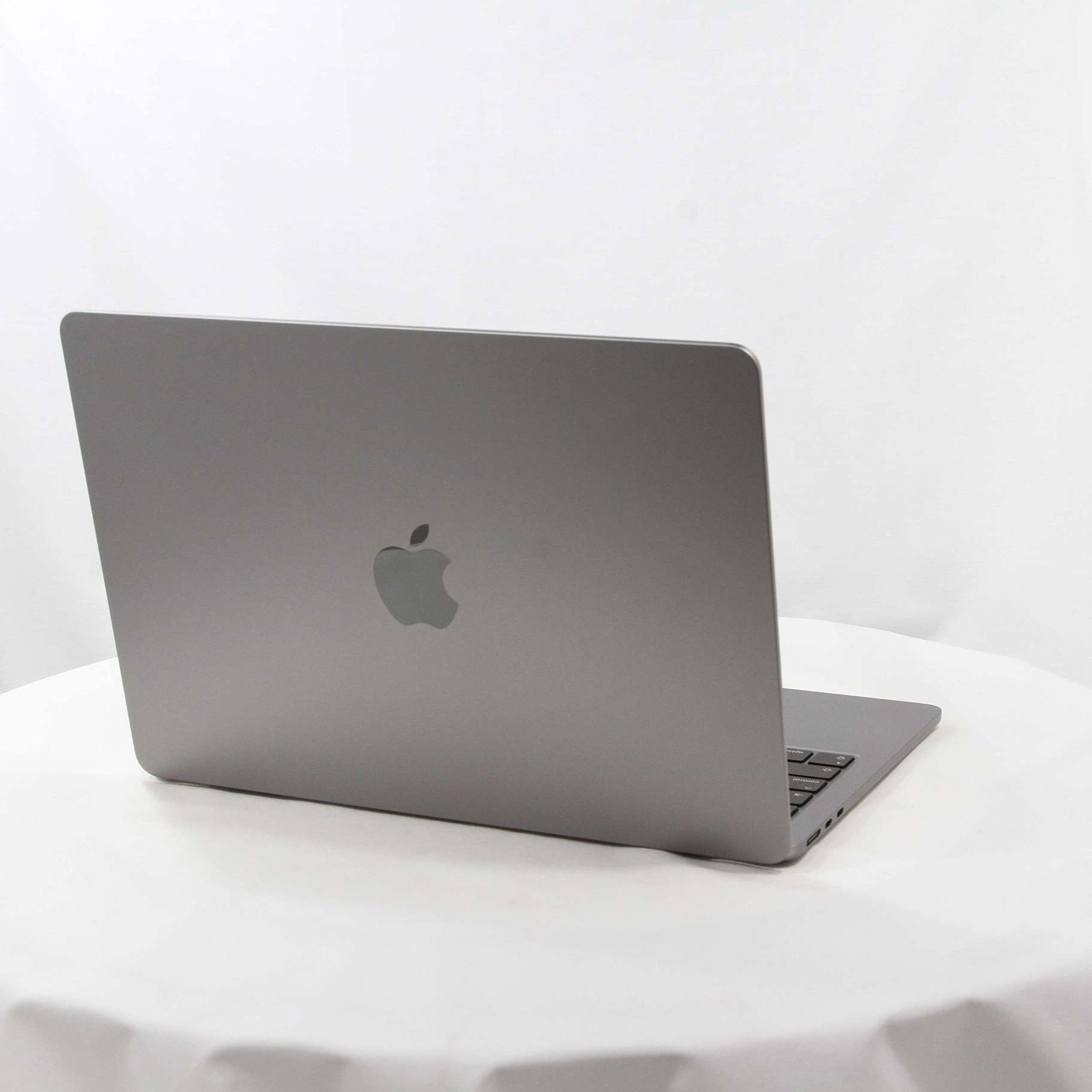 中古】MacBook Air 13.6-inch Mid 2022 MLXX3J／A Apple M2 8コア