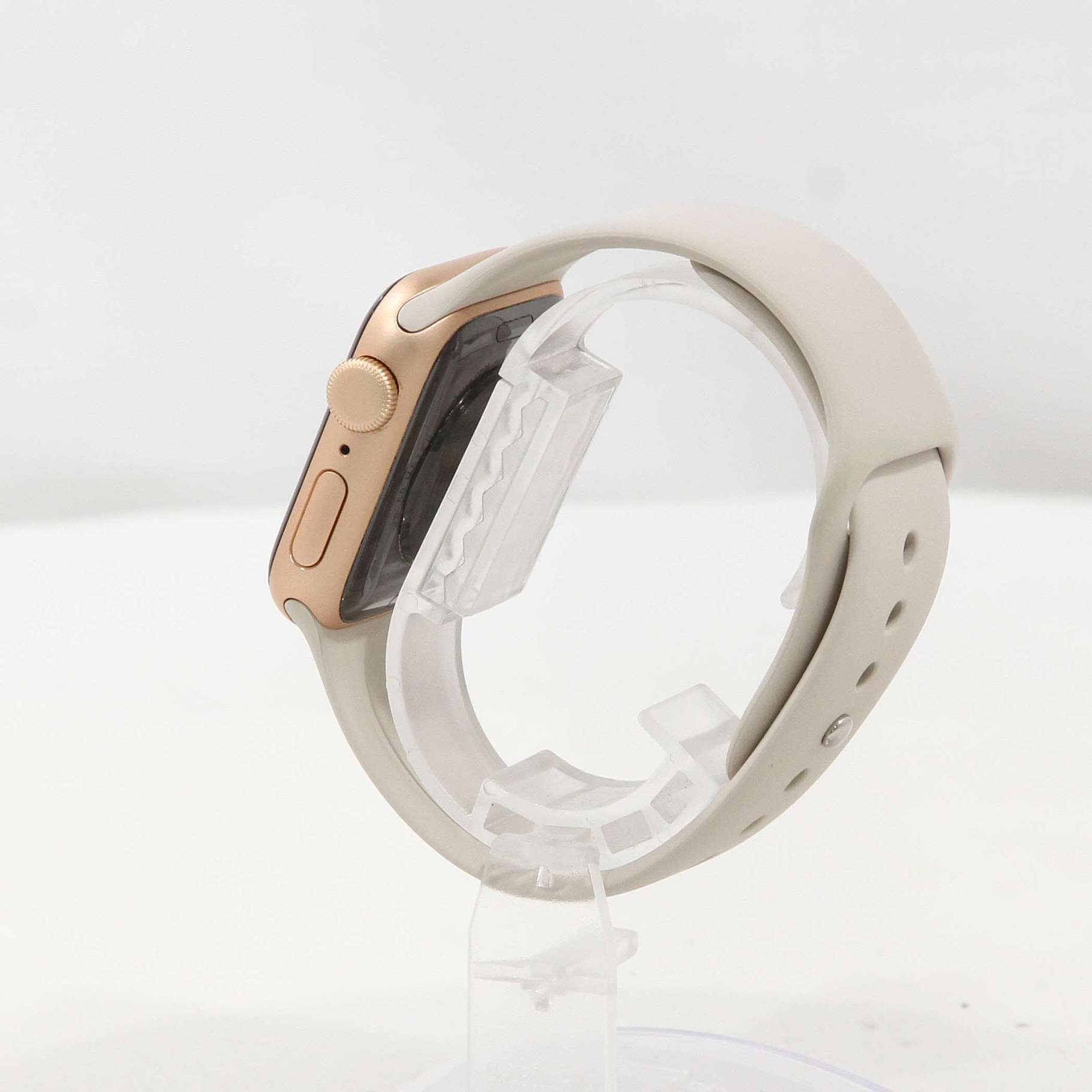 中古】Apple Watch SE 第1世代 GPS 40mm ゴールドアルミニウムケース スターライトスポーツバンド [2133055761973]  - リコレ！|ビックカメラグループ ソフマップの中古通販サイト