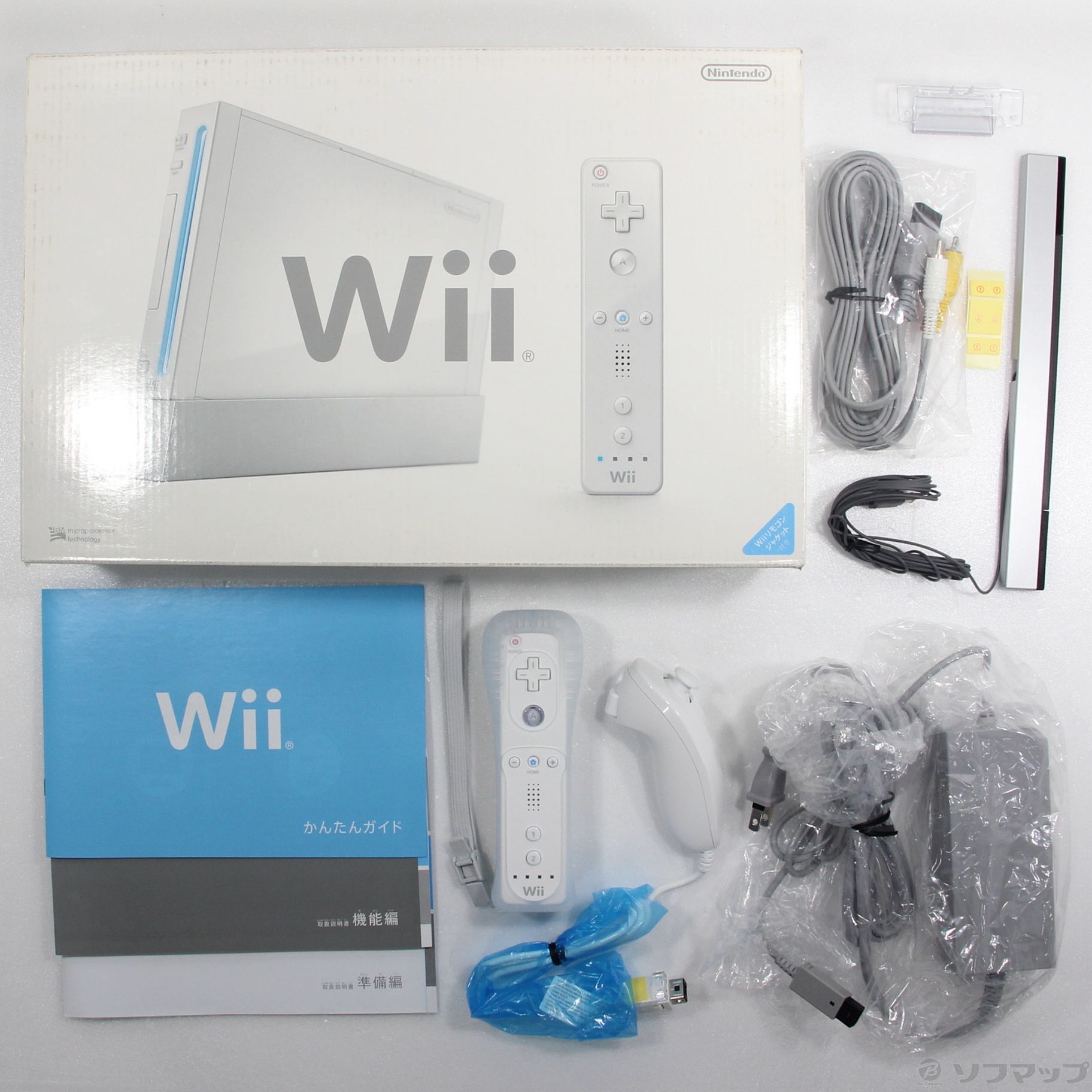 任天堂 Wii U なから 本体 外箱、Wiiコントローラーヌンチャク付き 動作確認済み