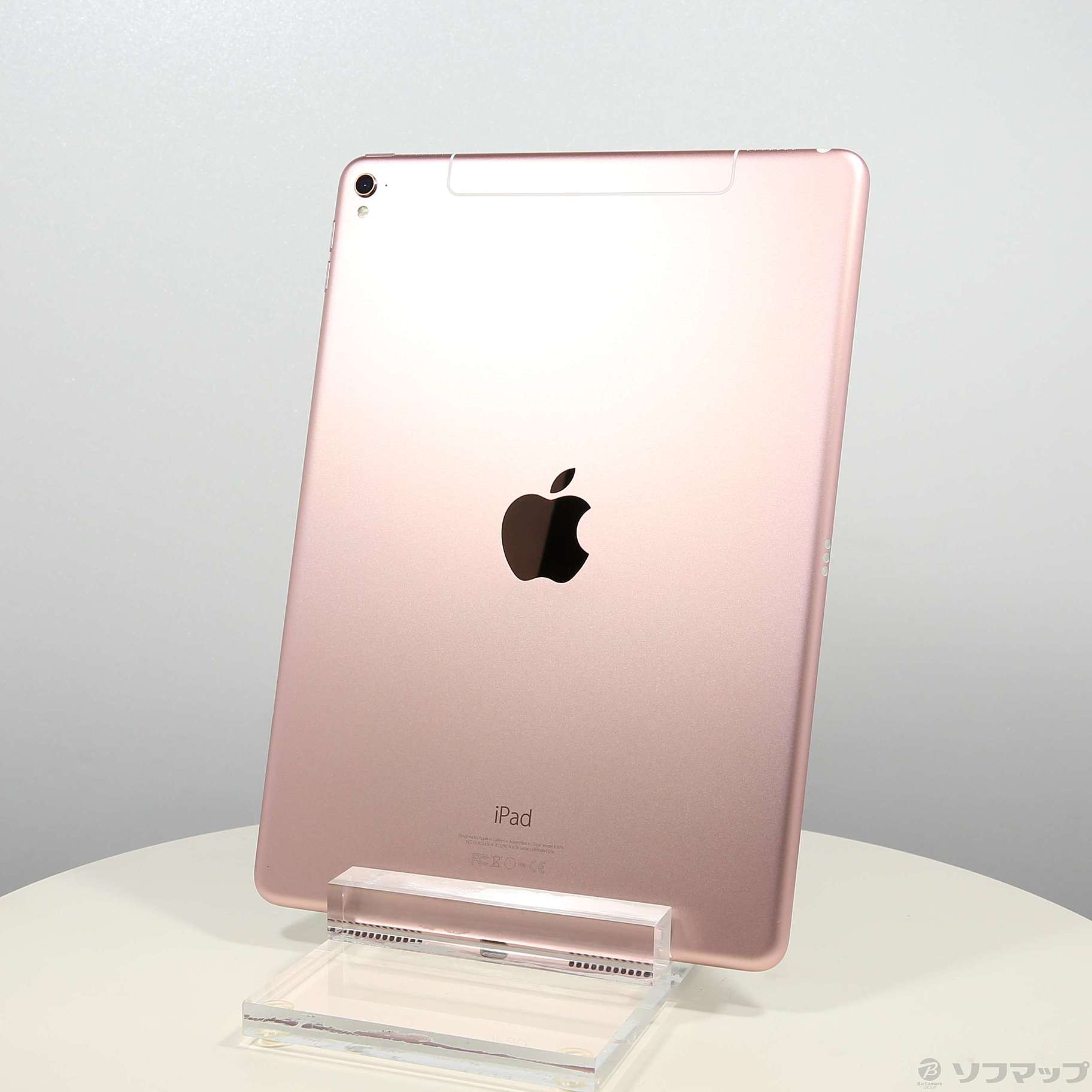 iPad Pro 9.7インチ 32GB ローズゴールド MLYJ2J／A docomoロック解除SIMフリー