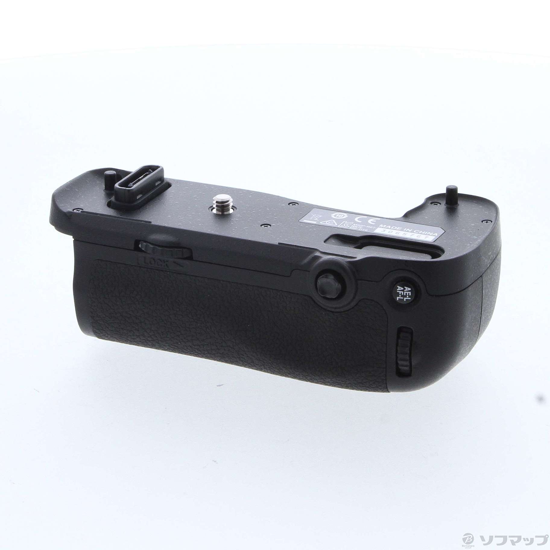 中古】MB-D16 (Nikon D750用バッテリーパック) [2133055952043