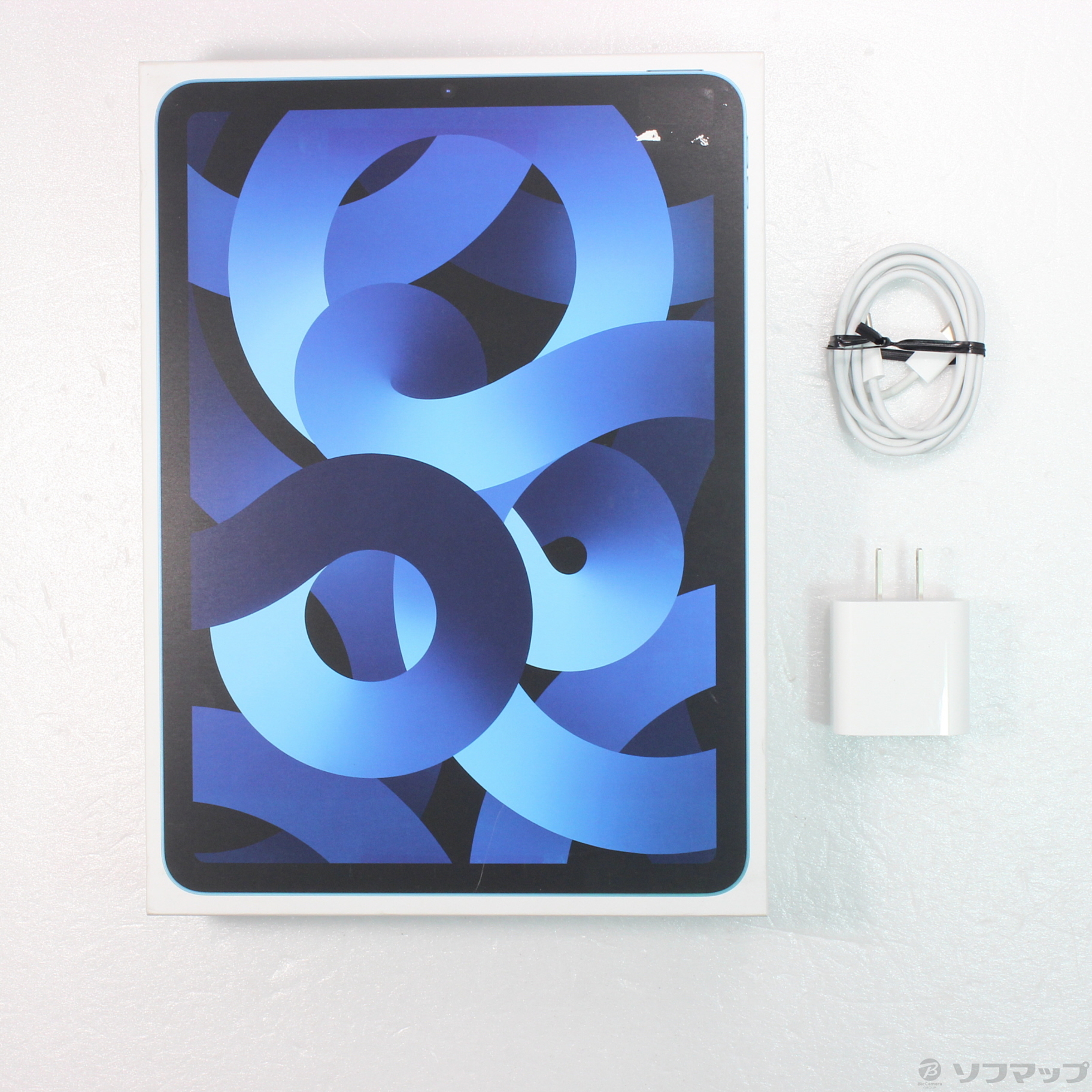 (ジャンク品)iPad Air 第5世代　ブルー本体 充電器付き ジャンク品)iPad Air 第5世代ブルー本体 充電器付き