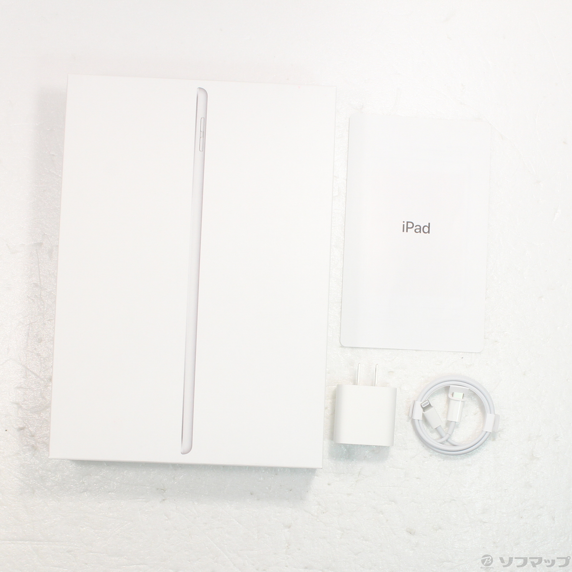 中古】iPad 第8世代 32GB シルバー MYLA2J／A Wi-Fi [2133056191168