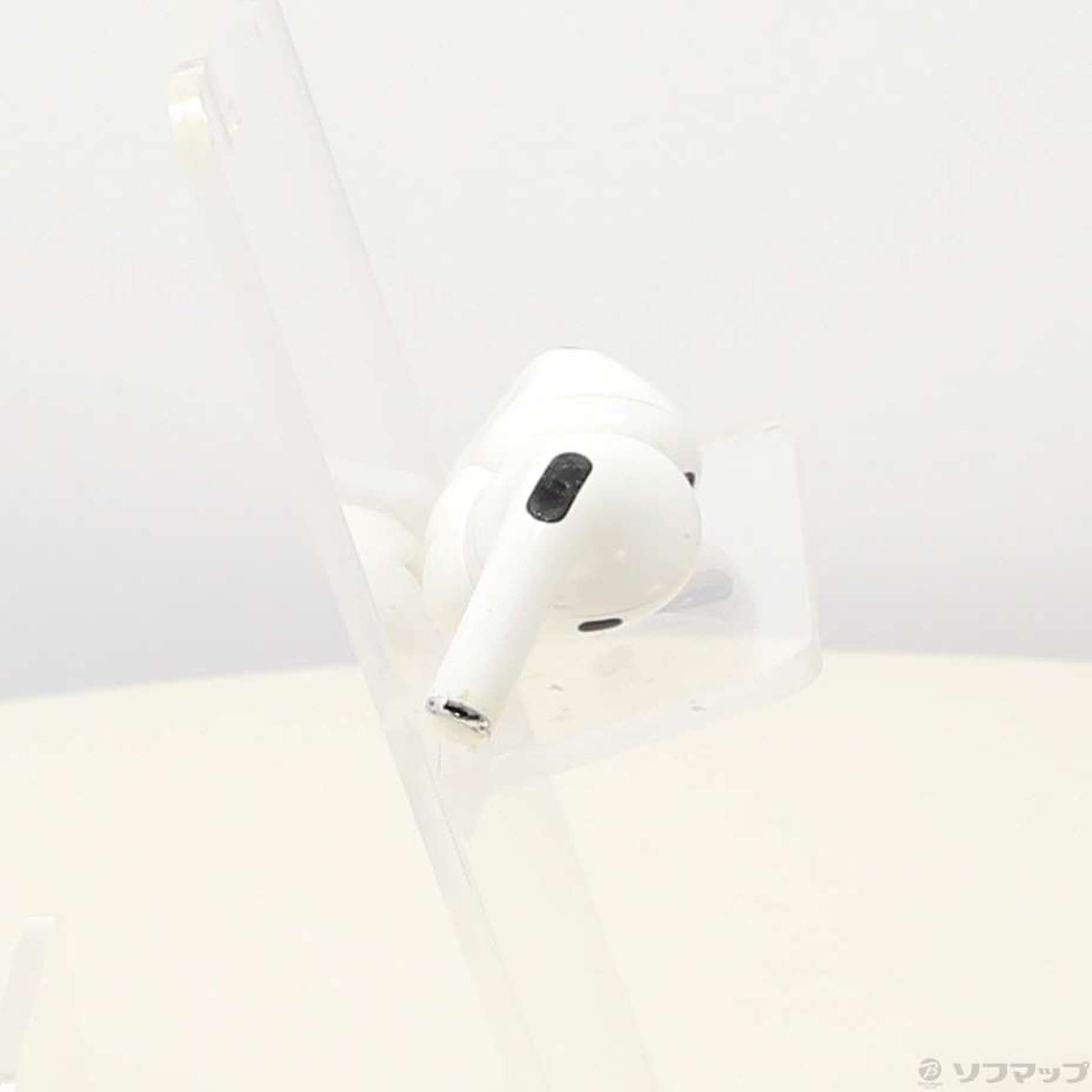 中古】AirPods Pro 第1世代 MWP22J／A 打痕あり [2133056225313