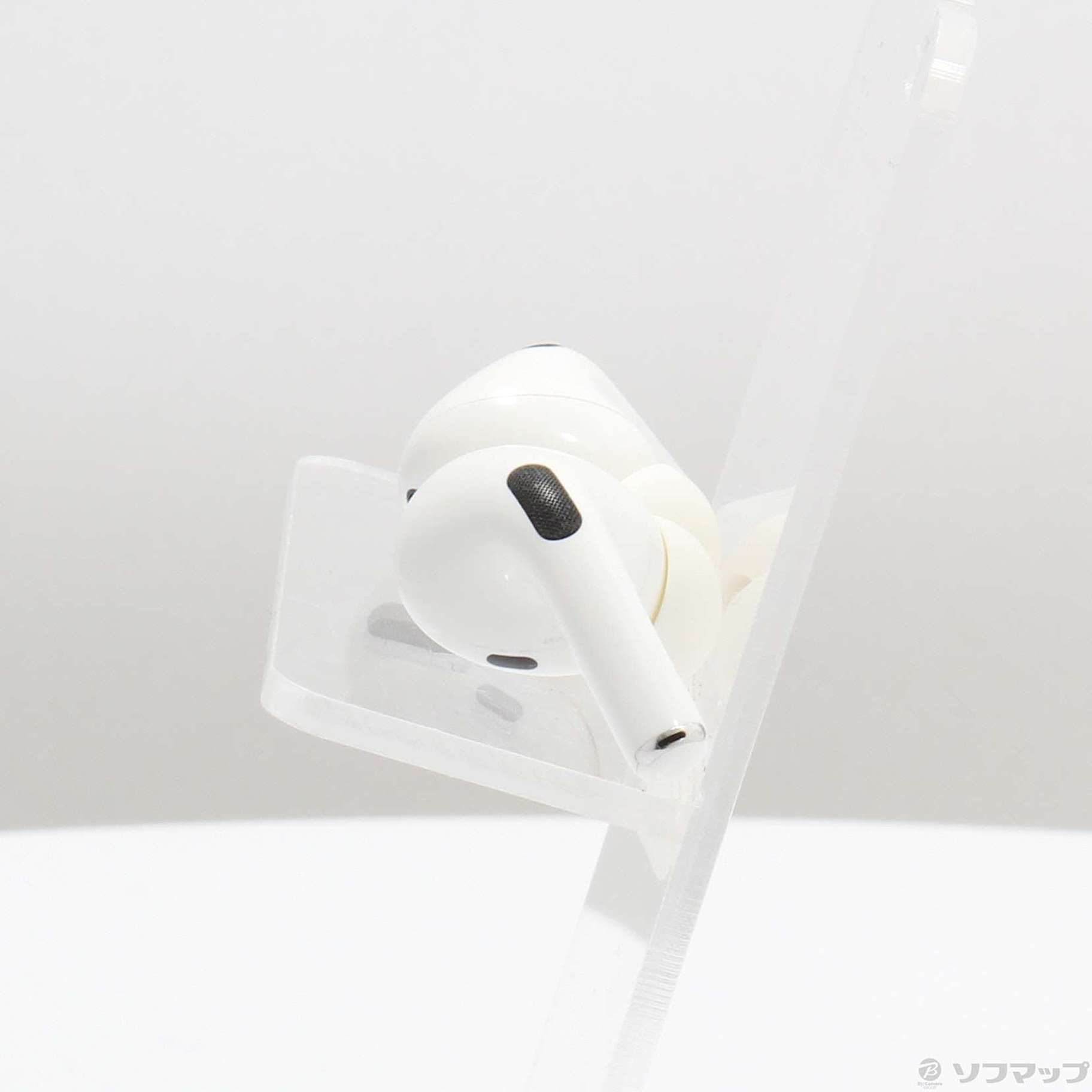 中古】AirPods Pro 第1世代 MagSafe対応 MLWK3J／A ノイズあり