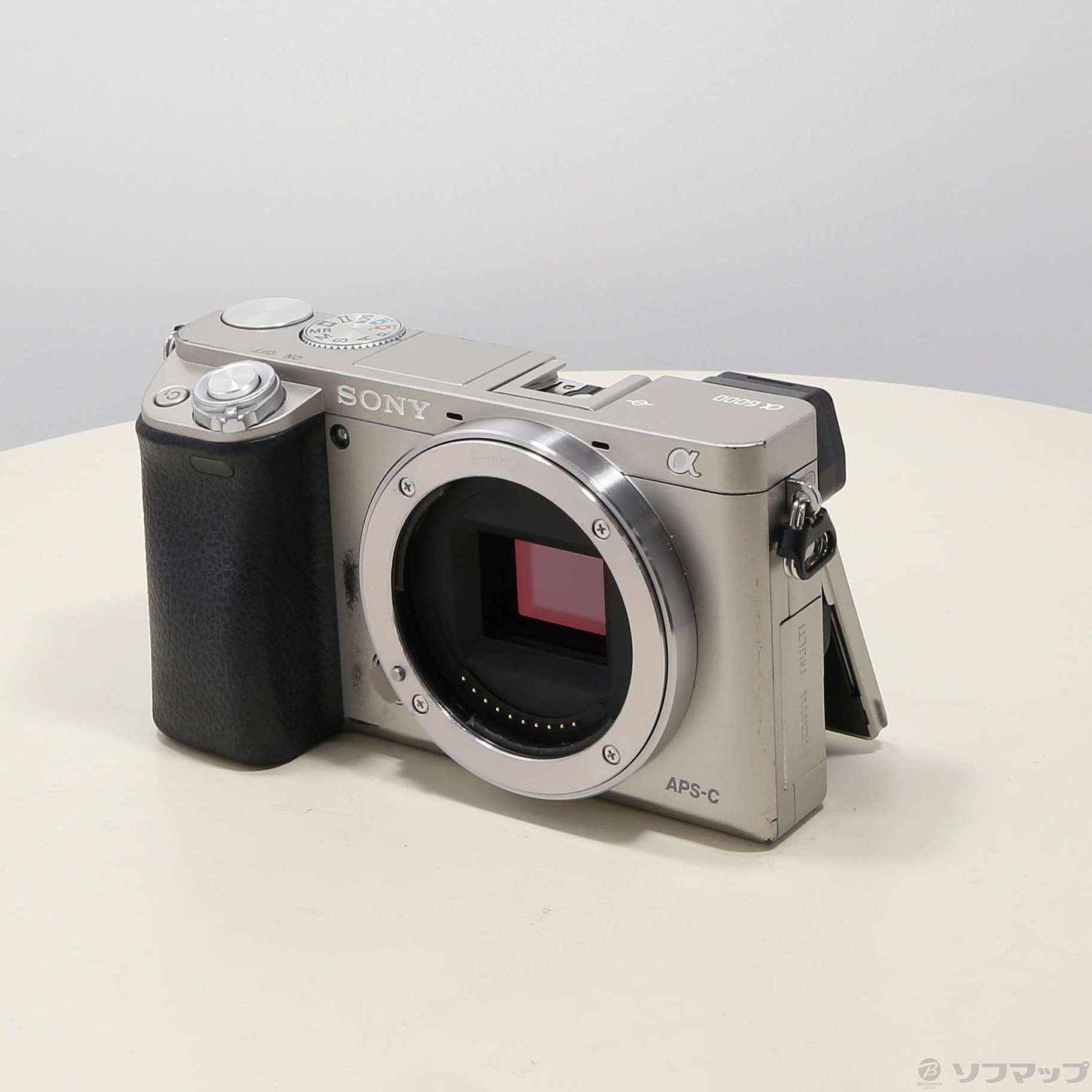 中古】α6000 ボディ シルバー ILCE-6000 [2133056509550] - リコレ！|ビックカメラグループ ソフマップの中古通販サイト