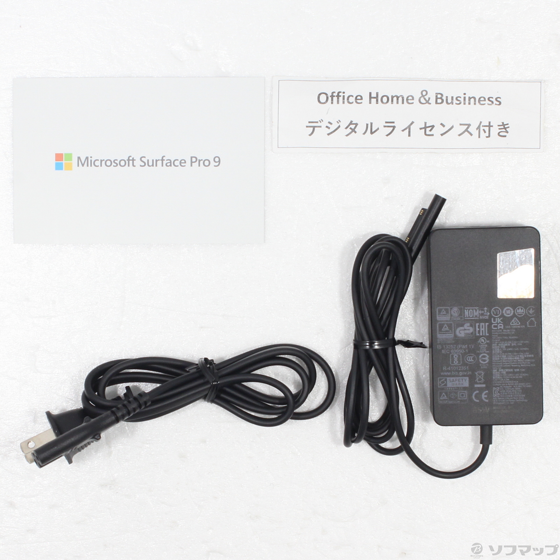 〔展示品〕 Surface Pro9 〔Core i5／8GB／SSD256GB〕 QEZ-00028 グラファイト