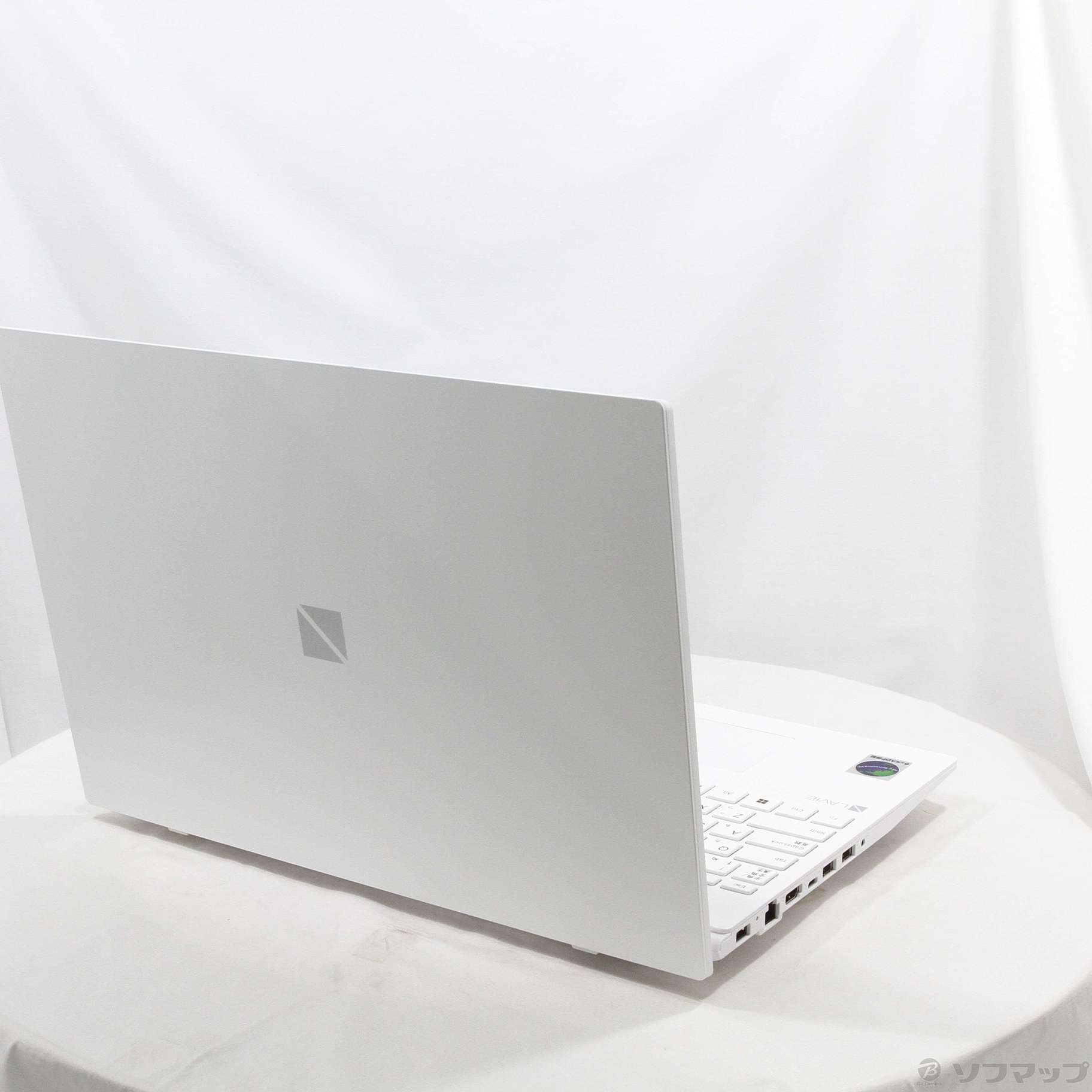 中古】LAVIE N15 PC-N156CEAW パールホワイト 〔NEC Refreshed PC