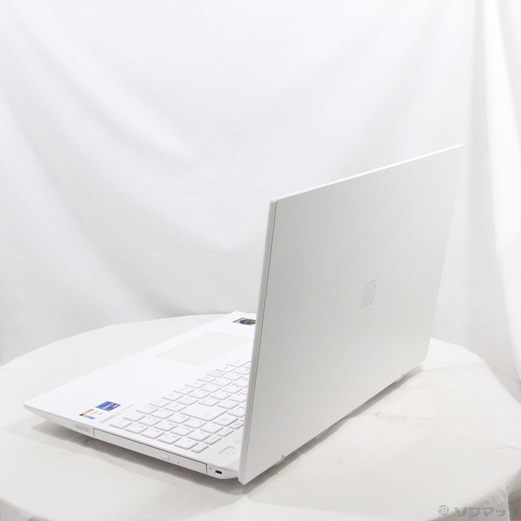 中古】LAVIE N15 PC-N1575EAW-E3 パールホワイト 〔NEC Refreshed PC 