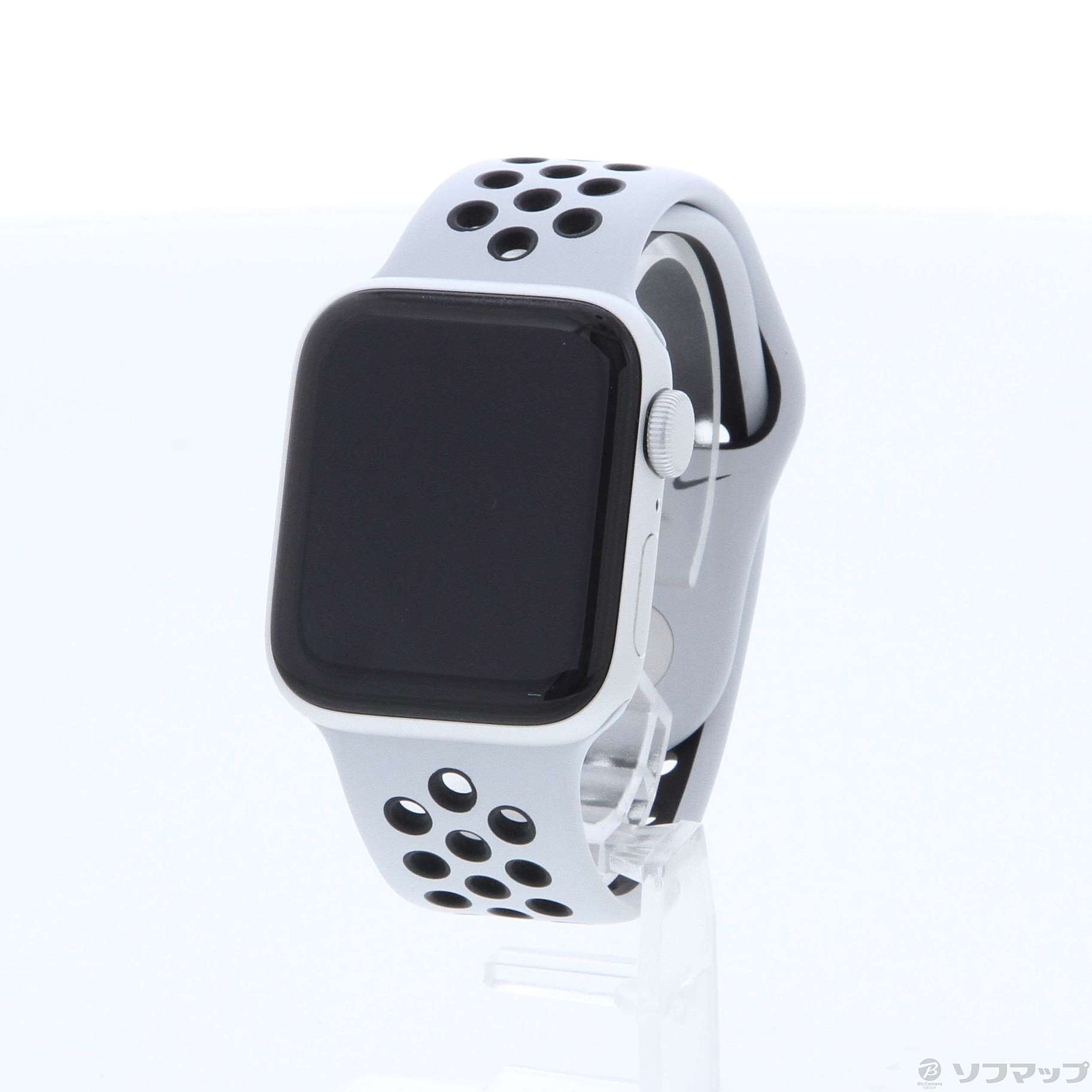 中古】Apple Watch SE 第1世代 Nike GPS 40mm シルバーアルミニウムケース ピュアプラチナム／ブラックNikeスポーツバンド  [2133056959102] - リコレ！|ビックカメラグループ ソフマップの中古通販サイト