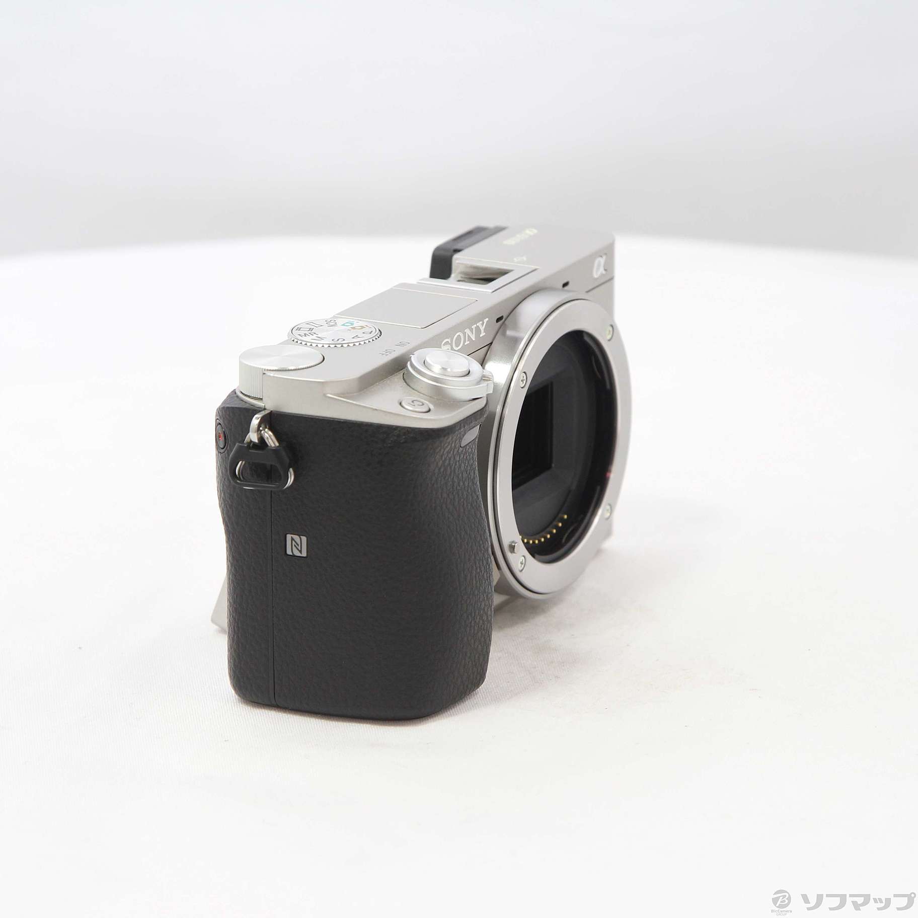 超美品‼︎ ソニー SONY α6000 シルバー ILCE ソニー SONY α6000 アルファ 6000 16-50mm レンズセット