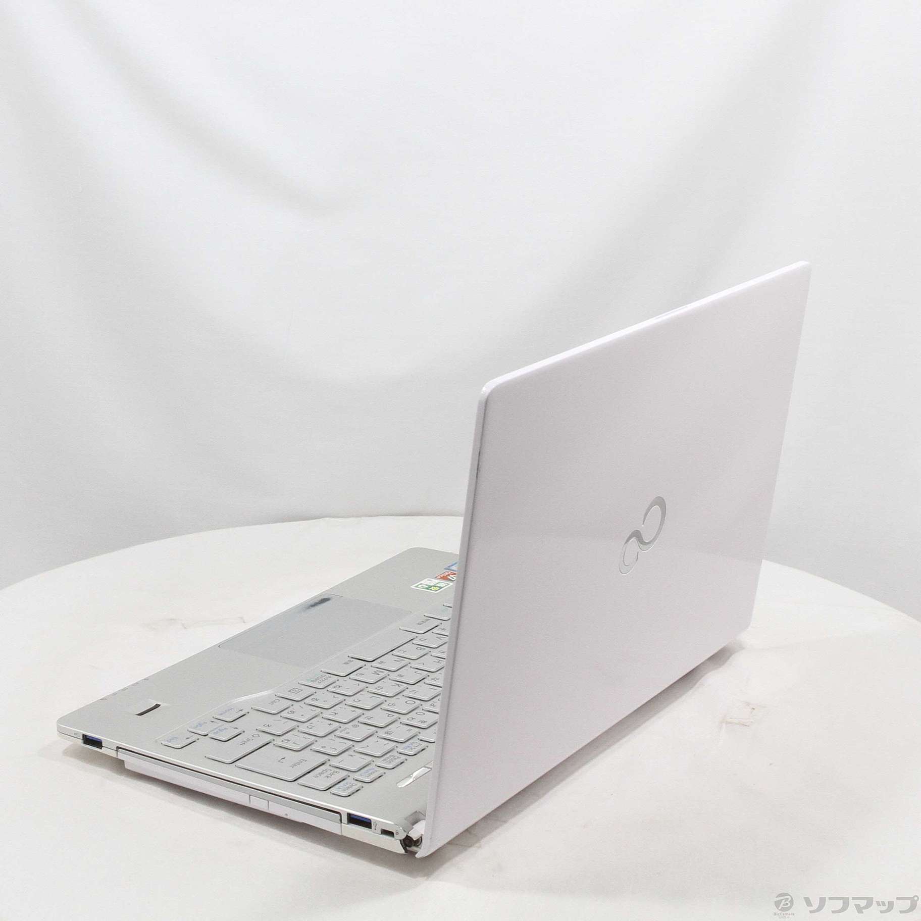 中古】格安安心パソコン LIFEBOOK SH90／X FMVS90XWDC アーバンホワイト 〔Windows 10〕  [2133057062788] - リコレ！|ビックカメラグループ ソフマップの中古通販サイト